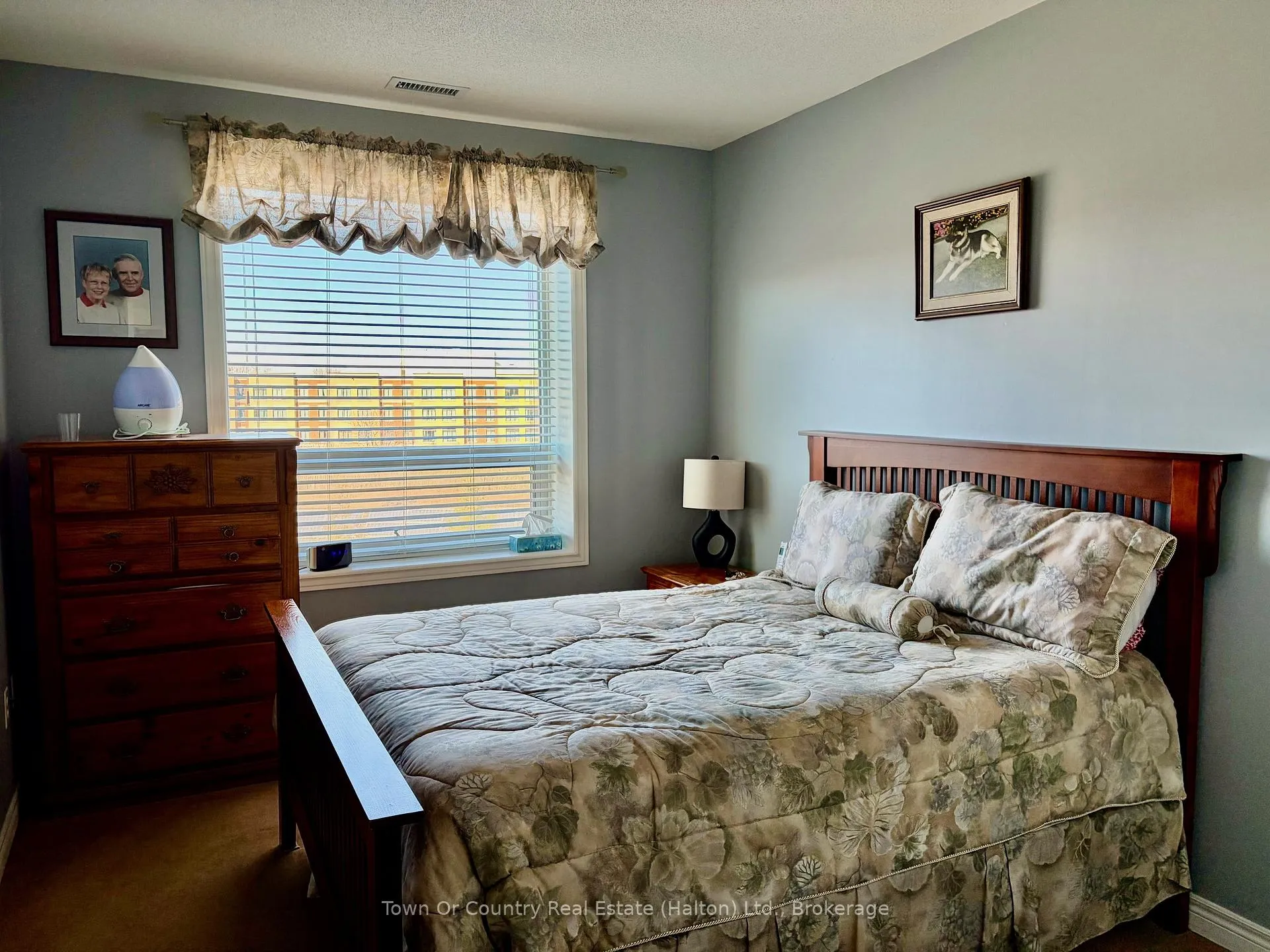 Photo 4 of Unit 421, 383 Main Street E, Milton, Old Milton — HOMEH