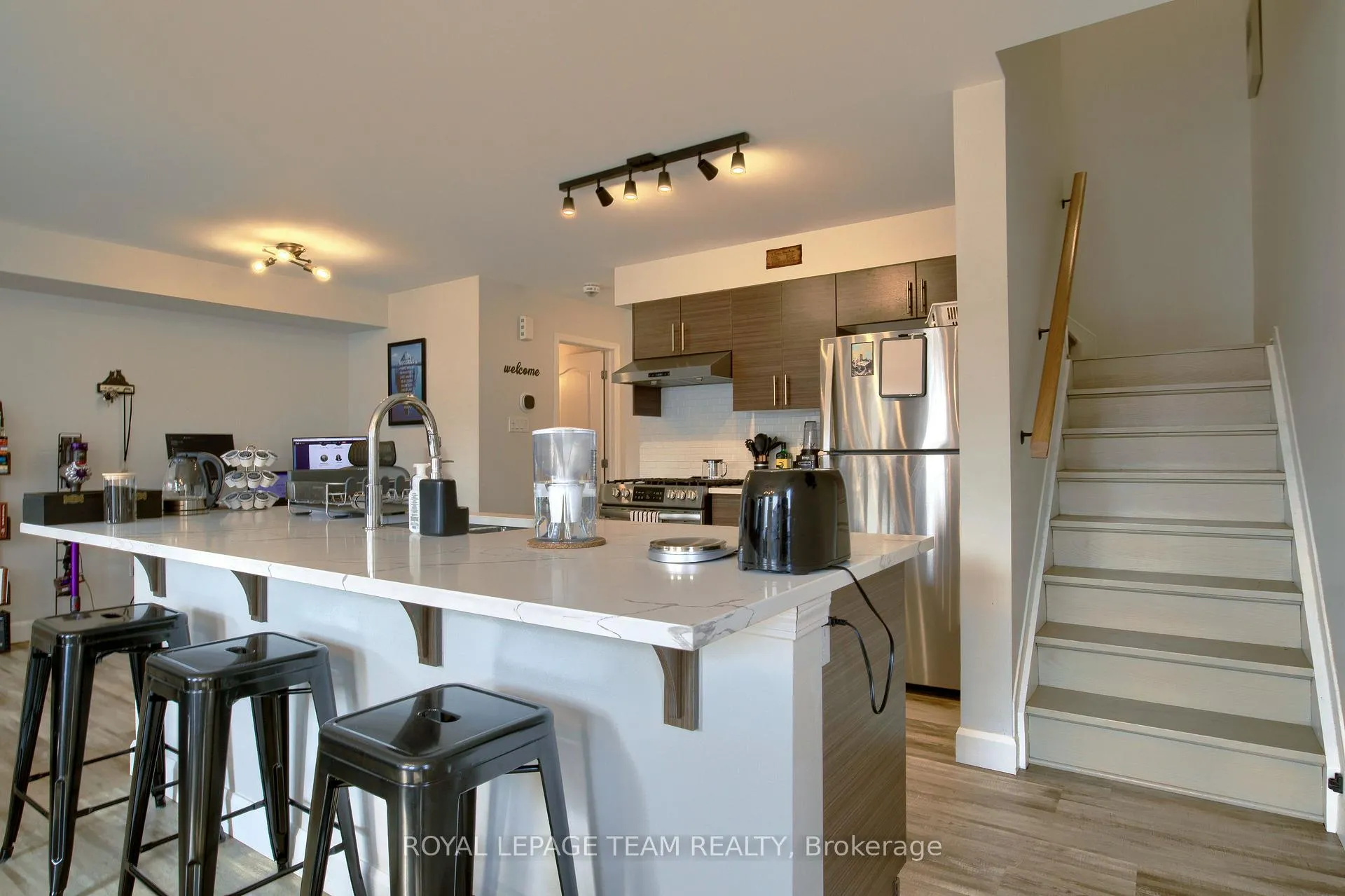 Photo 8 of 855 Element Private, Ottawa, Kanata - Emerald Meadows/Trailwest — HOMEH