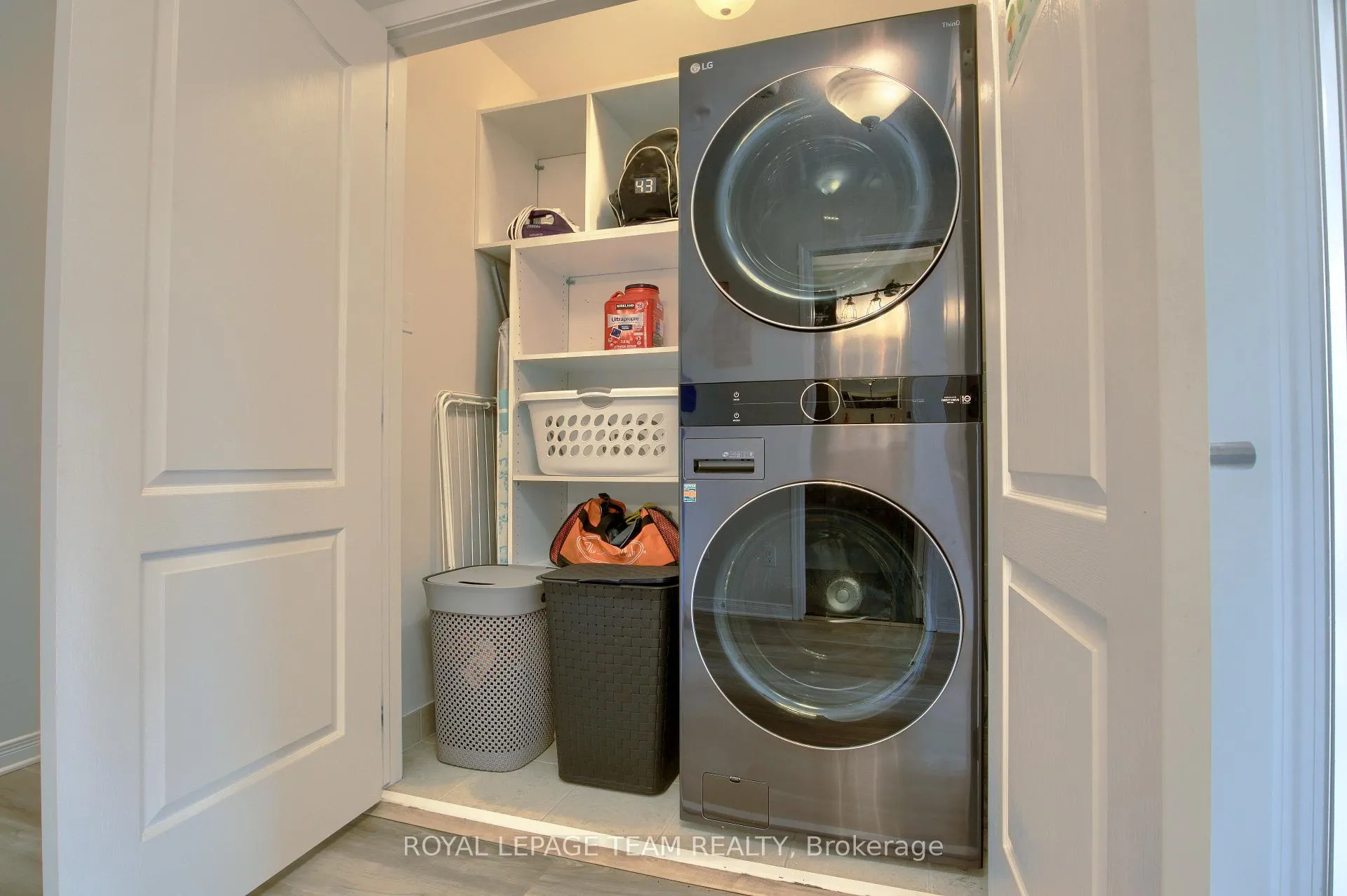 Photo 13 of 855 Element Private, Ottawa, Kanata - Emerald Meadows/Trailwest — HOMEH