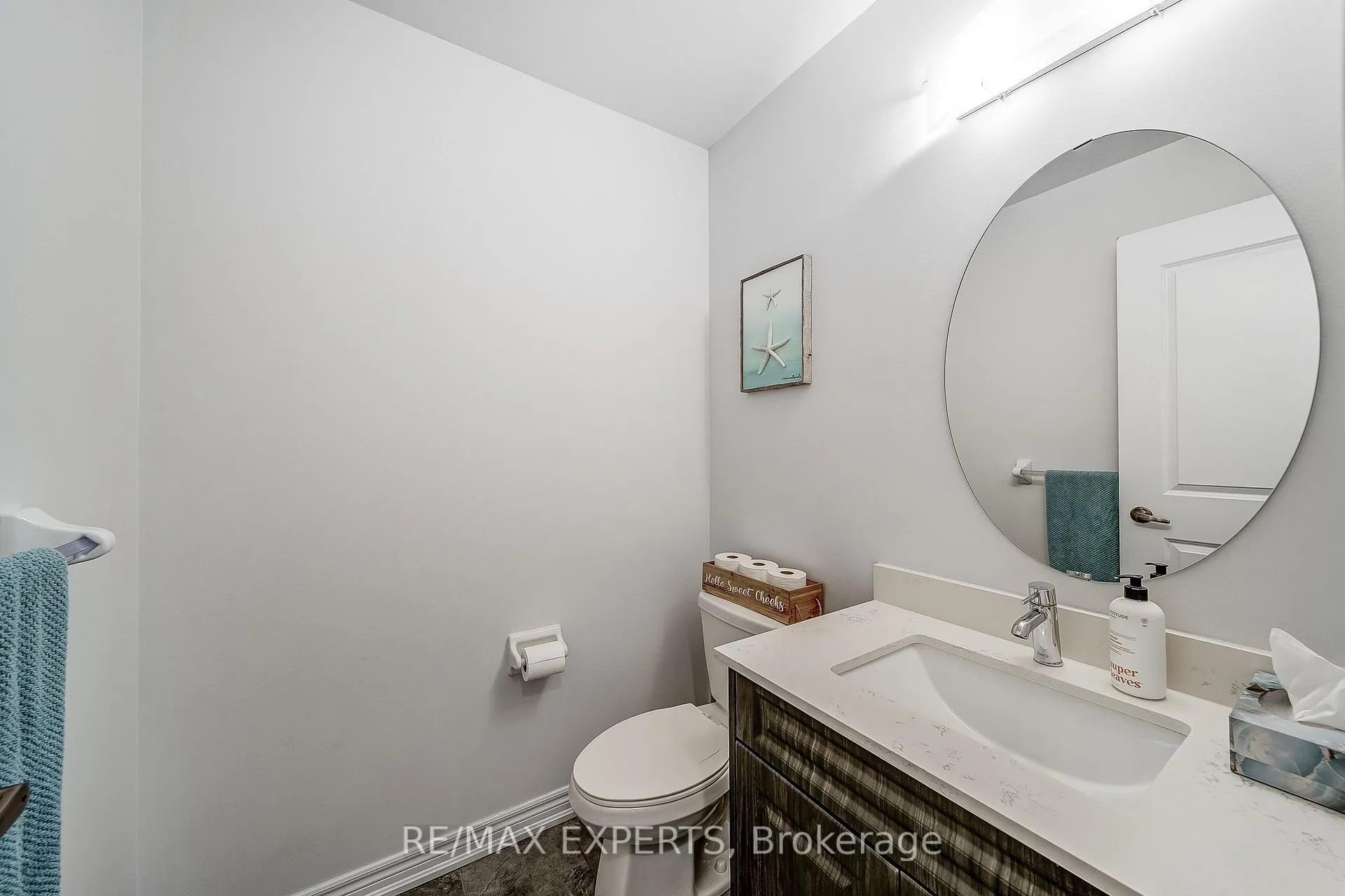 Photo 4 of 60 Humbershed Crescent, Caledon, Bolton West — HOMEH