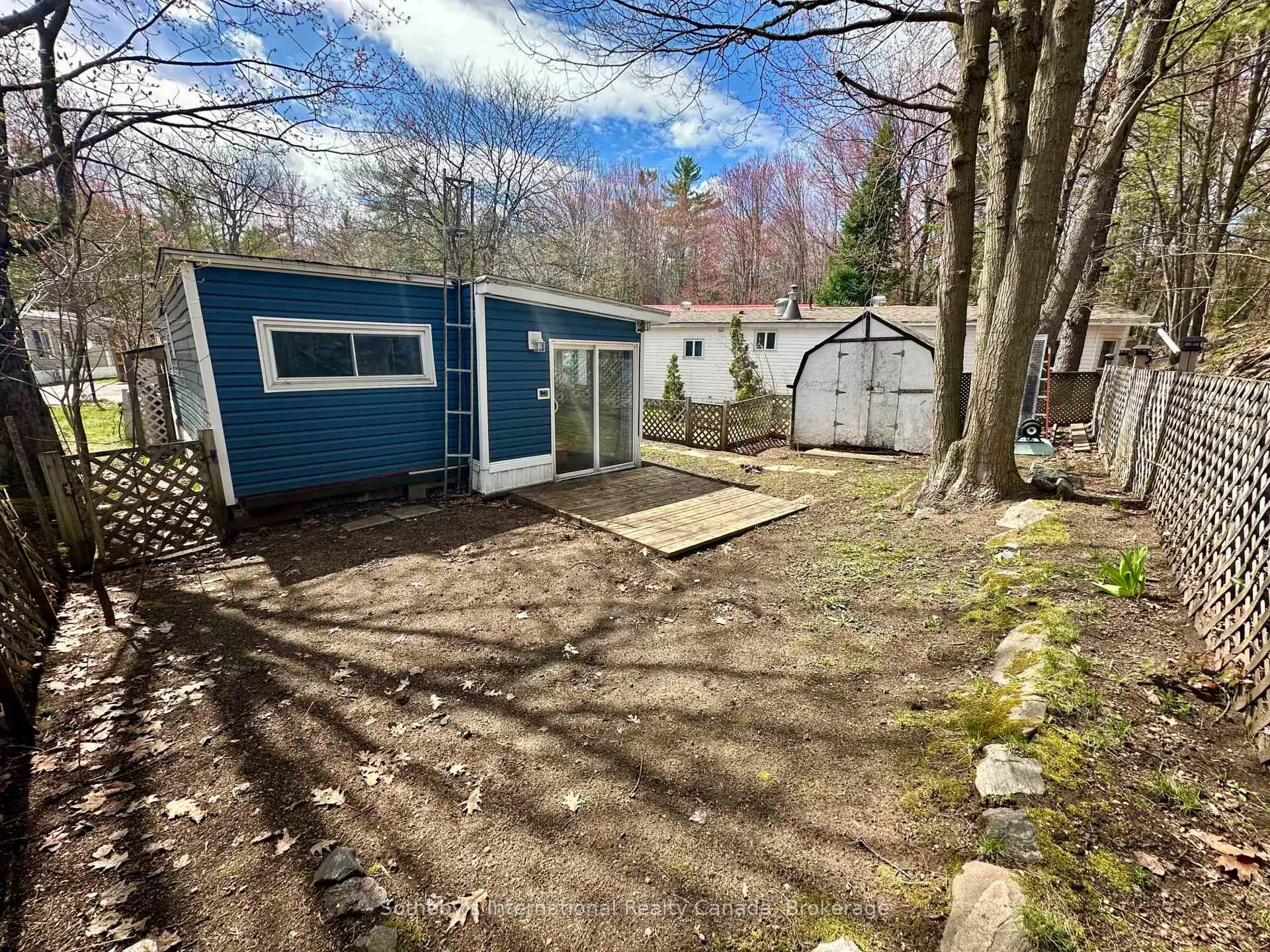 Photo 23 of Unit 75, 1007 Racoon Road, Gravenhurst, Morrison — HOMEH