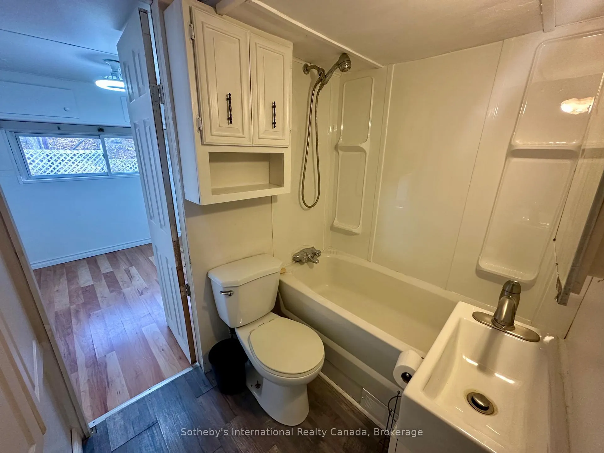 Photo 9 of Unit 75, 1007 Racoon Road, Gravenhurst, Morrison — HOMEH
