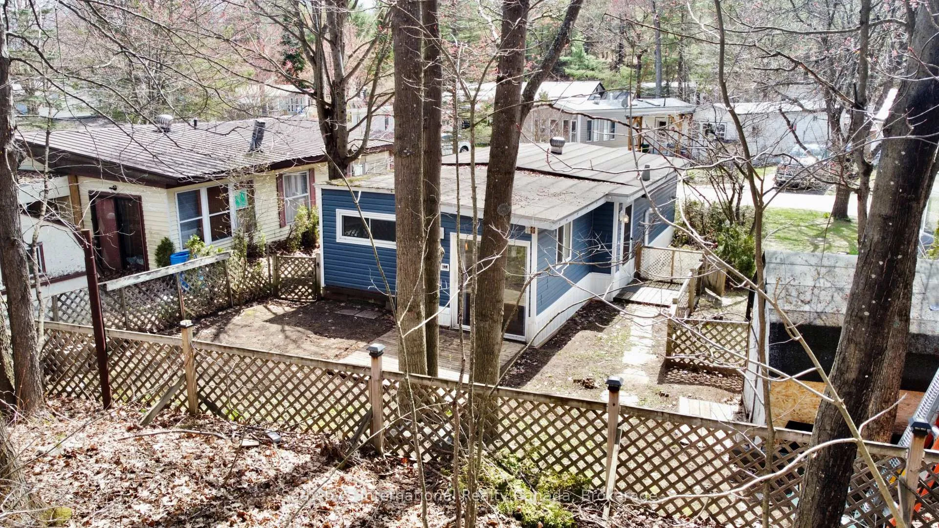 Photo 14 of Unit 75, 1007 Racoon Road, Gravenhurst, Morrison — HOMEH