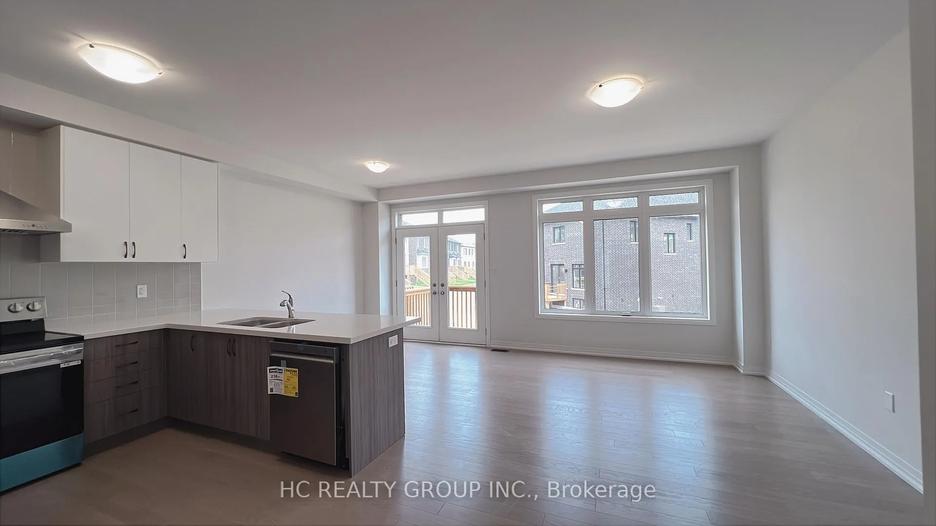 Photo 3 of 2981 Seagrass Street, Pickering, Rural Pickering — HOMEH