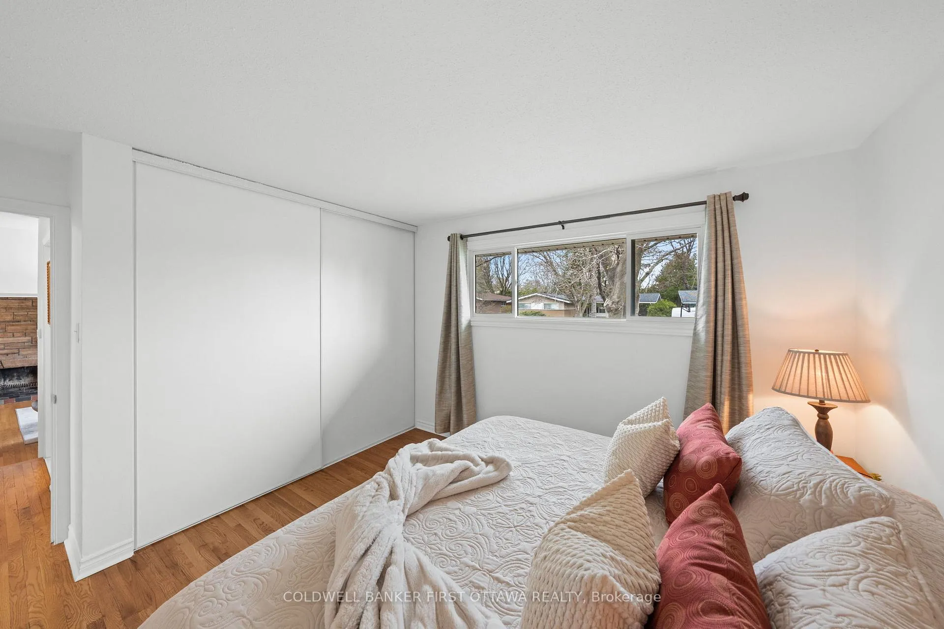 Photo 19 of 18 Tiverton Drive, Ottawa, Borden Farm/Stewart Farm/Carleton Heights/Parkwood Hills — HOMEH
