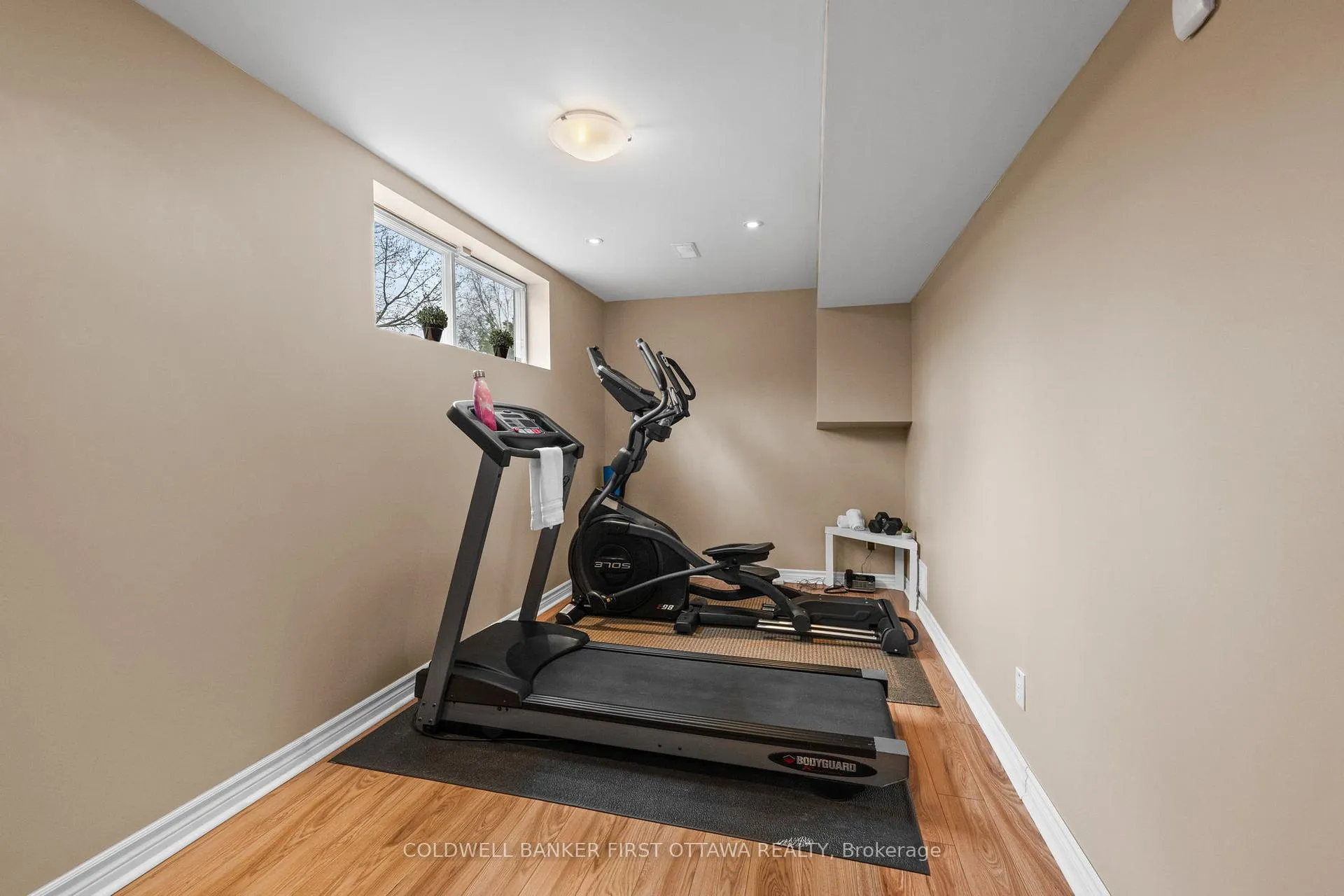 Photo 29 of 18 Tiverton Drive, Ottawa, Borden Farm/Stewart Farm/Carleton Heights/Parkwood Hills — HOMEH