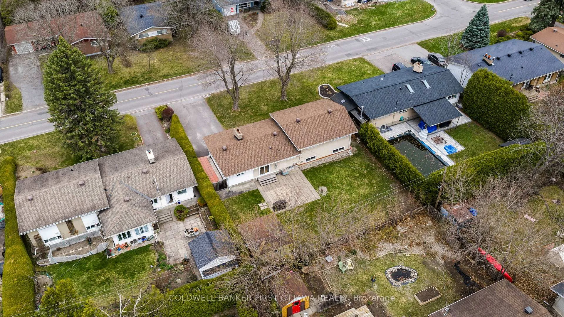 Photo 40 of 18 Tiverton Drive, Ottawa, Borden Farm/Stewart Farm/Carleton Heights/Parkwood Hills — HOMEH