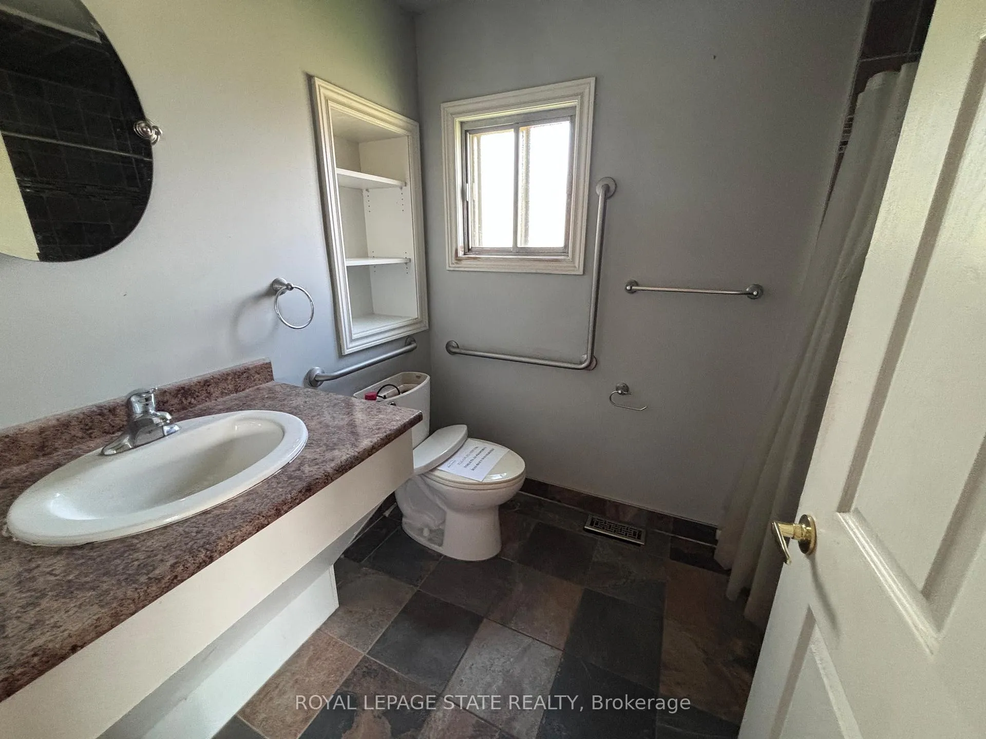 Photo 10 of 19 Benson Avenue, Hamilton, Industrial Sector — HOMEH