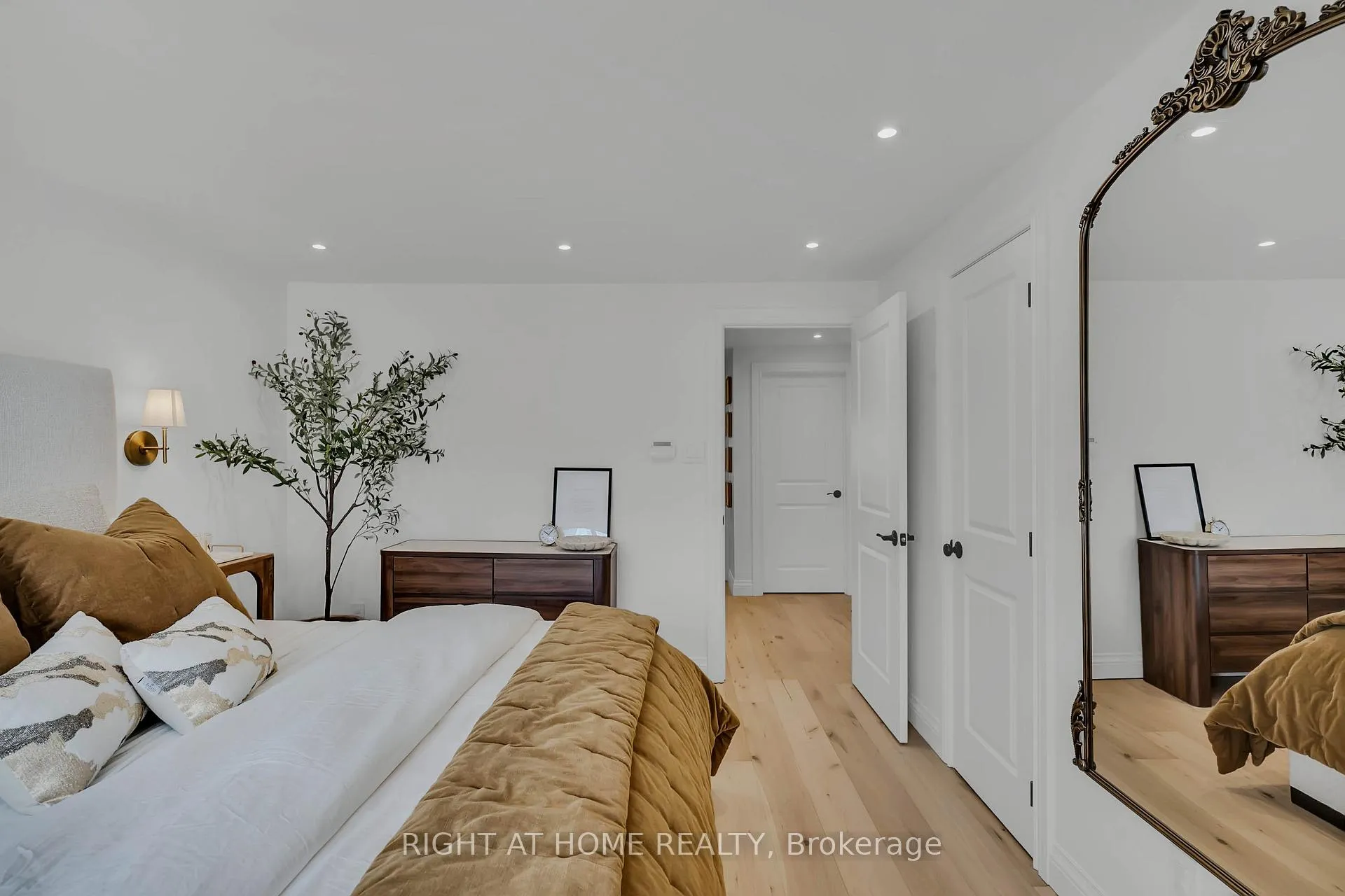 Photo 24 of Unit 43, 4165 Fieldgate Drive, Mississauga, Rathwood — HOMEH