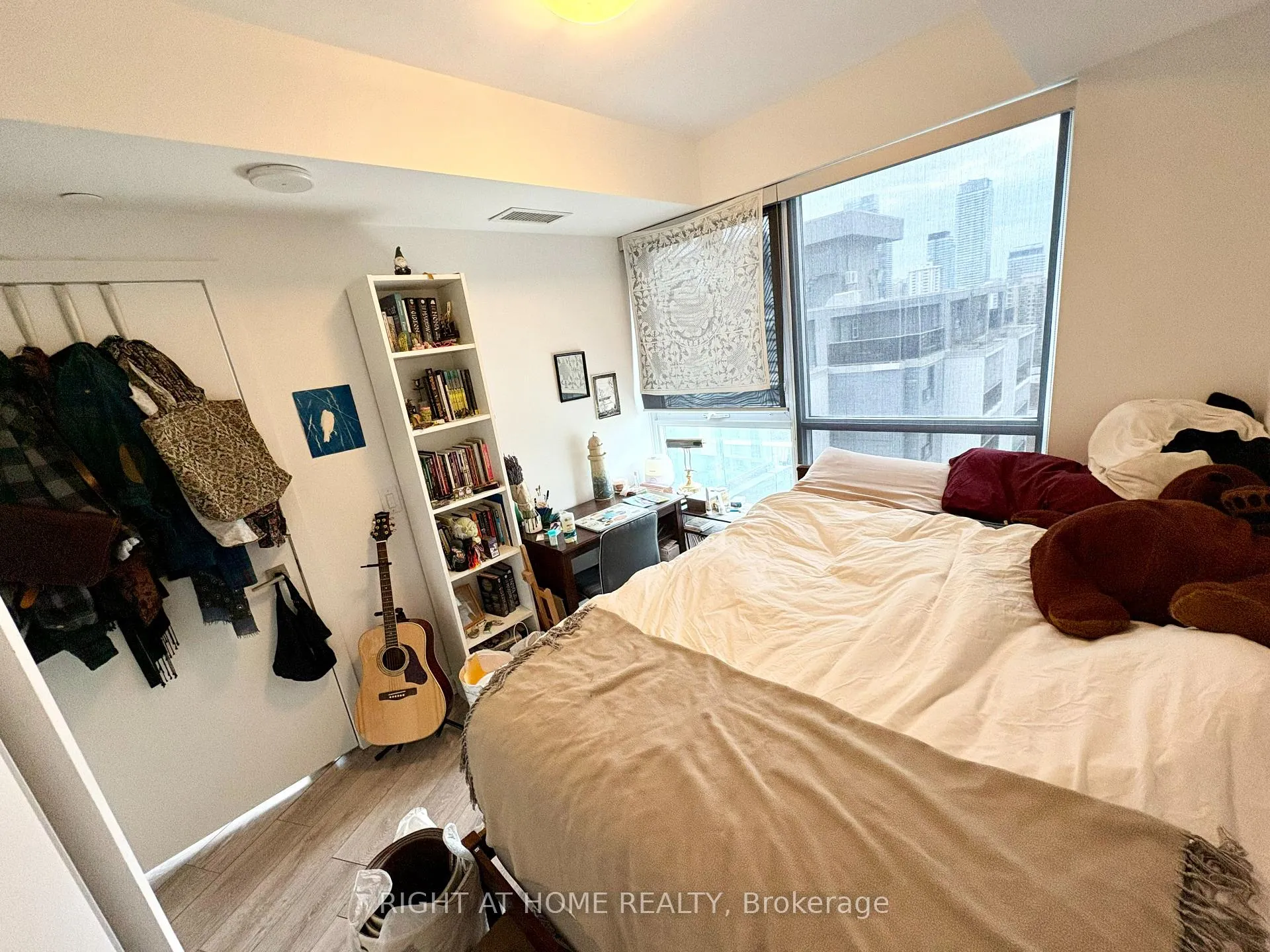 Photo 13 of Unit 1408, 159 Wellesley Street E, Toronto, Cabbagetown-South St. James Town — HOMEH
