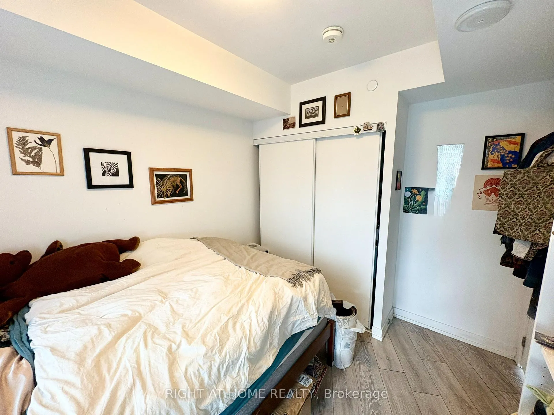 Photo 14 of Unit 1408, 159 Wellesley Street E, Toronto, Cabbagetown-South St. James Town — HOMEH
