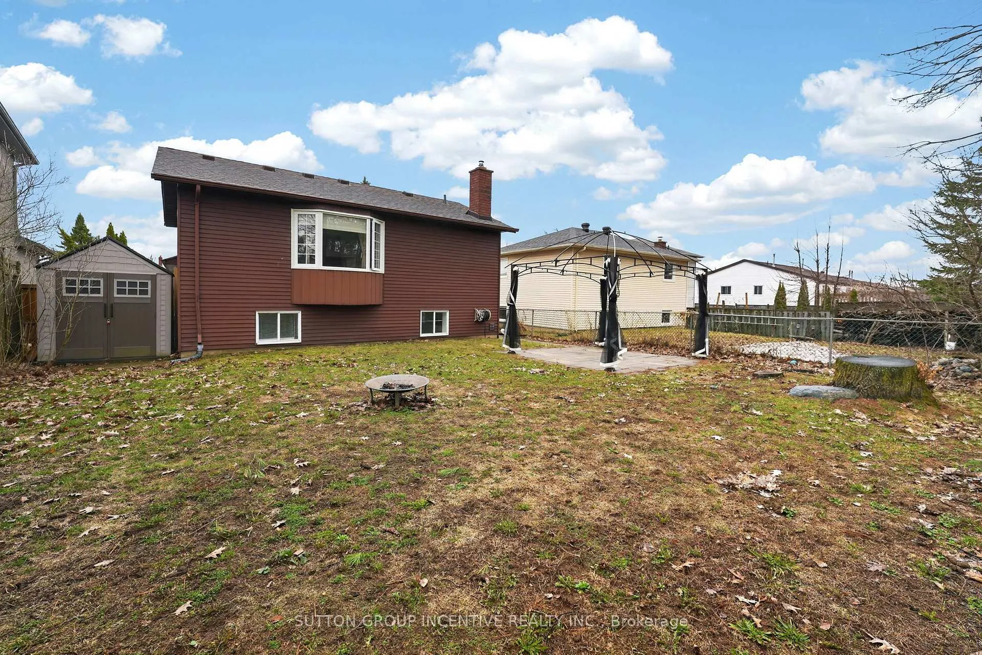 Photo 52 of 20 Broadfoot Road, Barrie, Letitia Heights — HOMEH