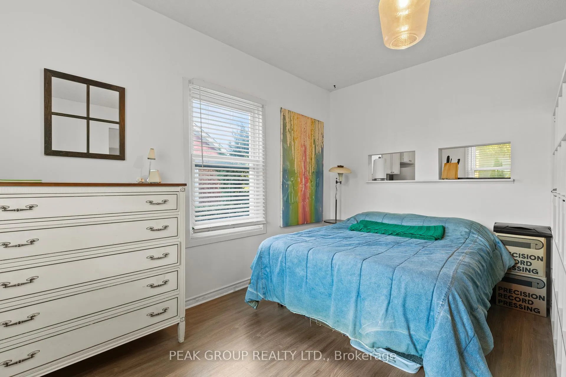 Photo 8 of 4732 Ryerson Crescent, Niagara Falls, Downtown — HOMEH