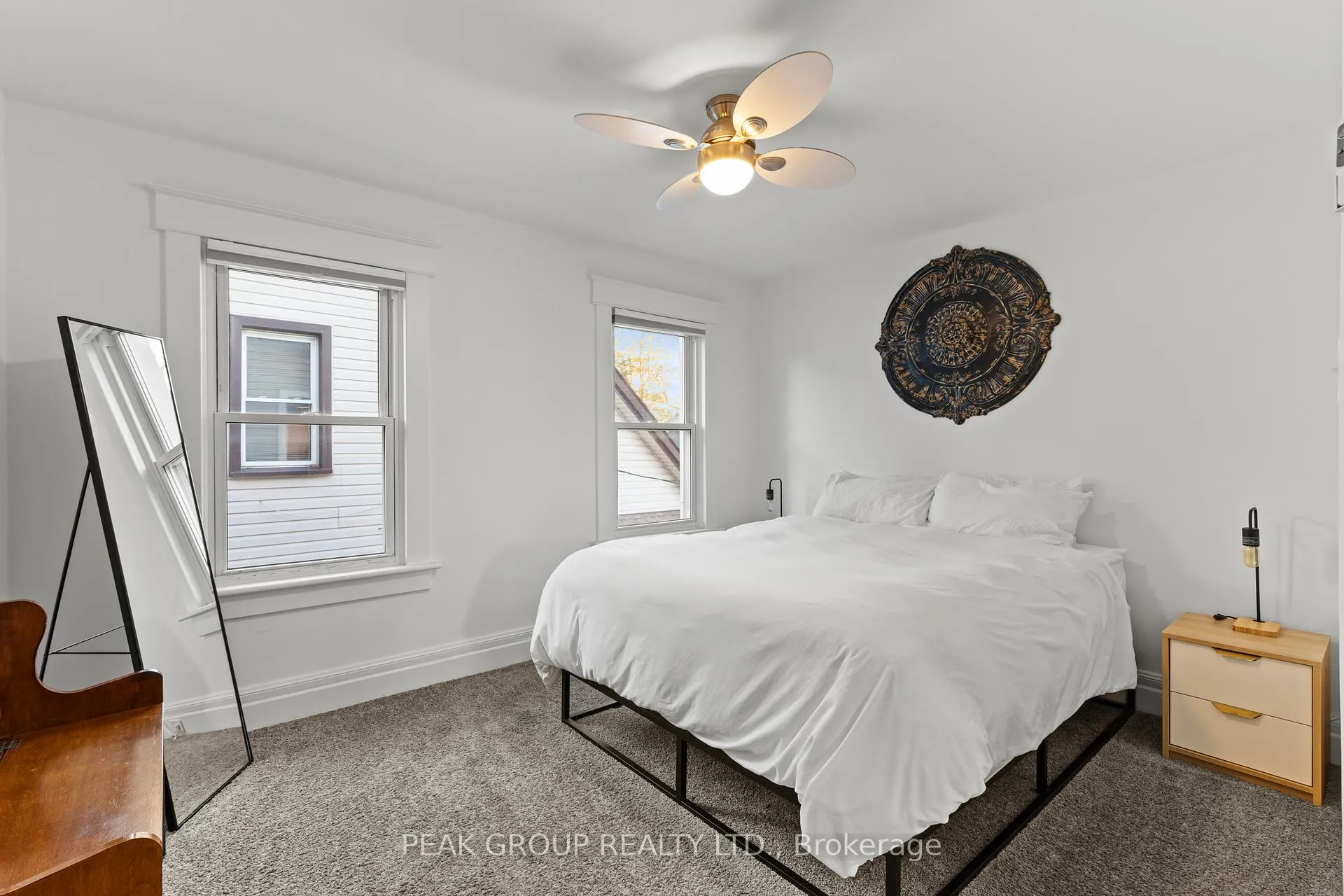 Photo 18 of 4732 Ryerson Crescent, Niagara Falls, Downtown — HOMEH