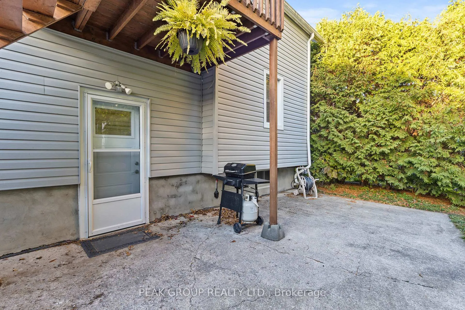 Photo 25 of 4732 Ryerson Crescent, Niagara Falls, Downtown — HOMEH