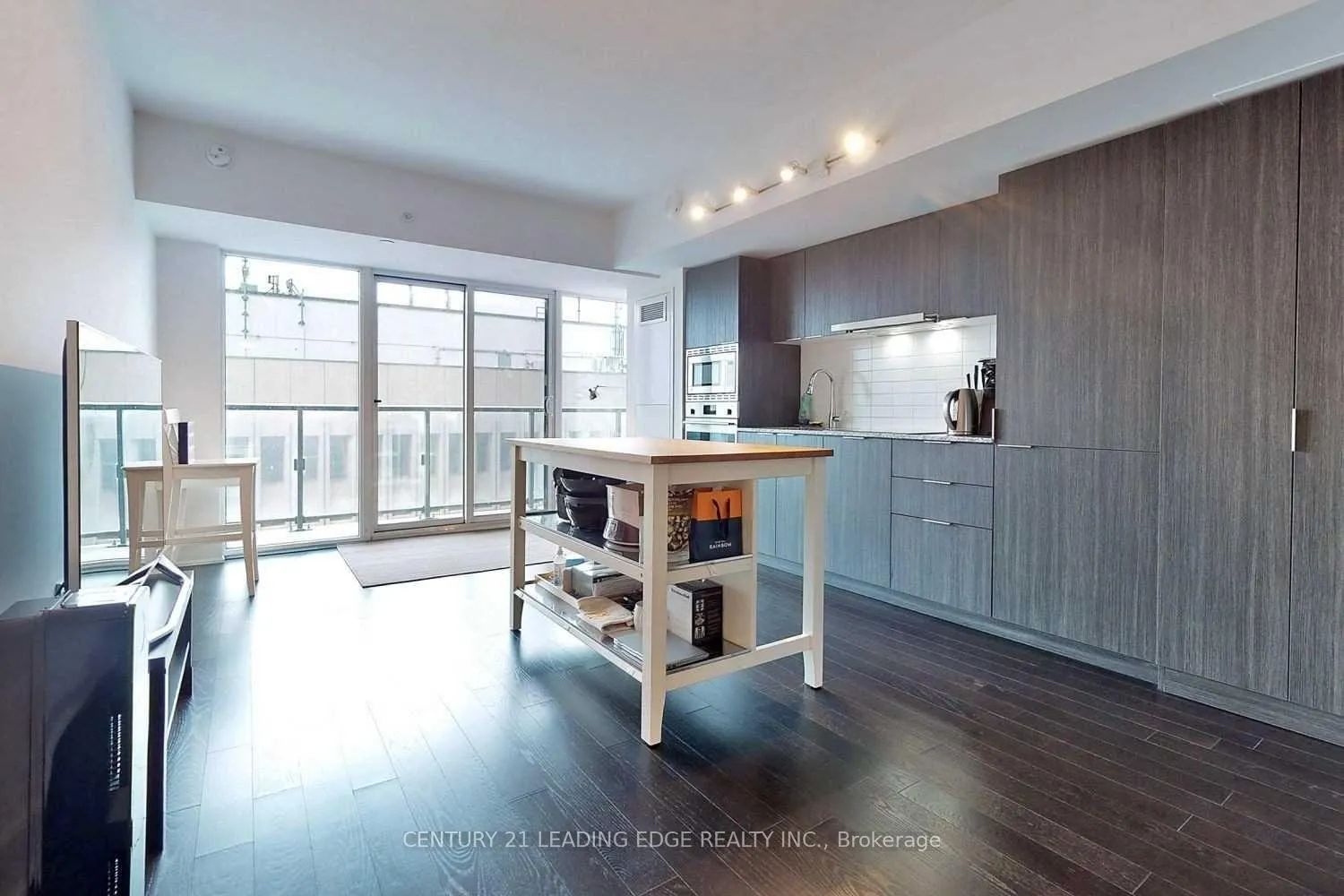 Photo 7 of Unit 2610, 955 Bay Street, Toronto, Bay Street Corridor — HOMEH