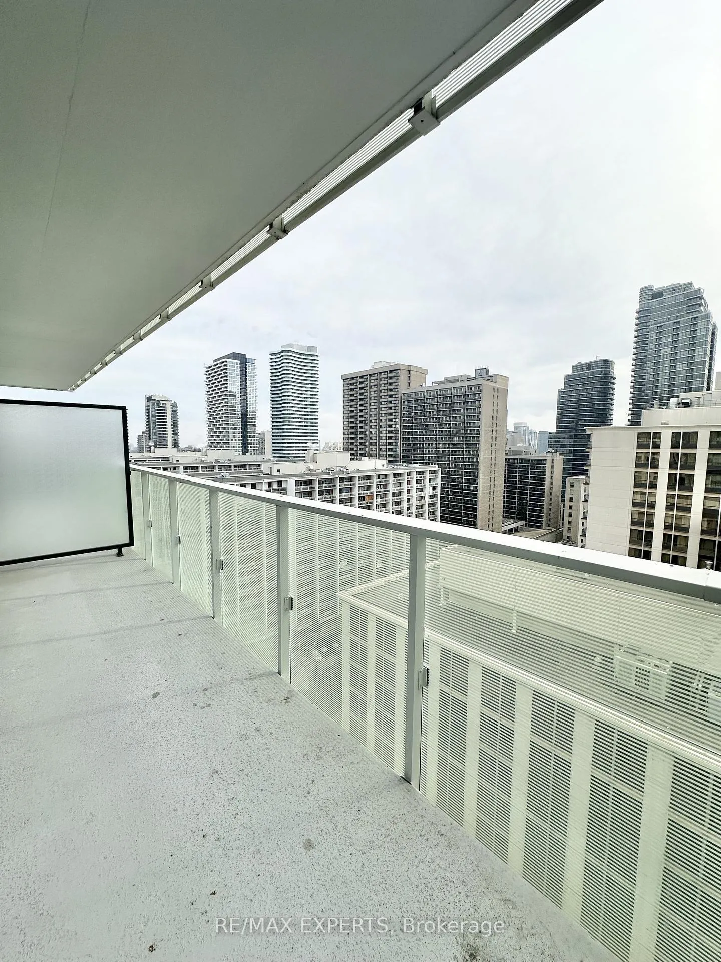 Photo 7 of Unit 1310, 501 Yonge Street, Toronto, Church-Yonge Corridor — HOMEH