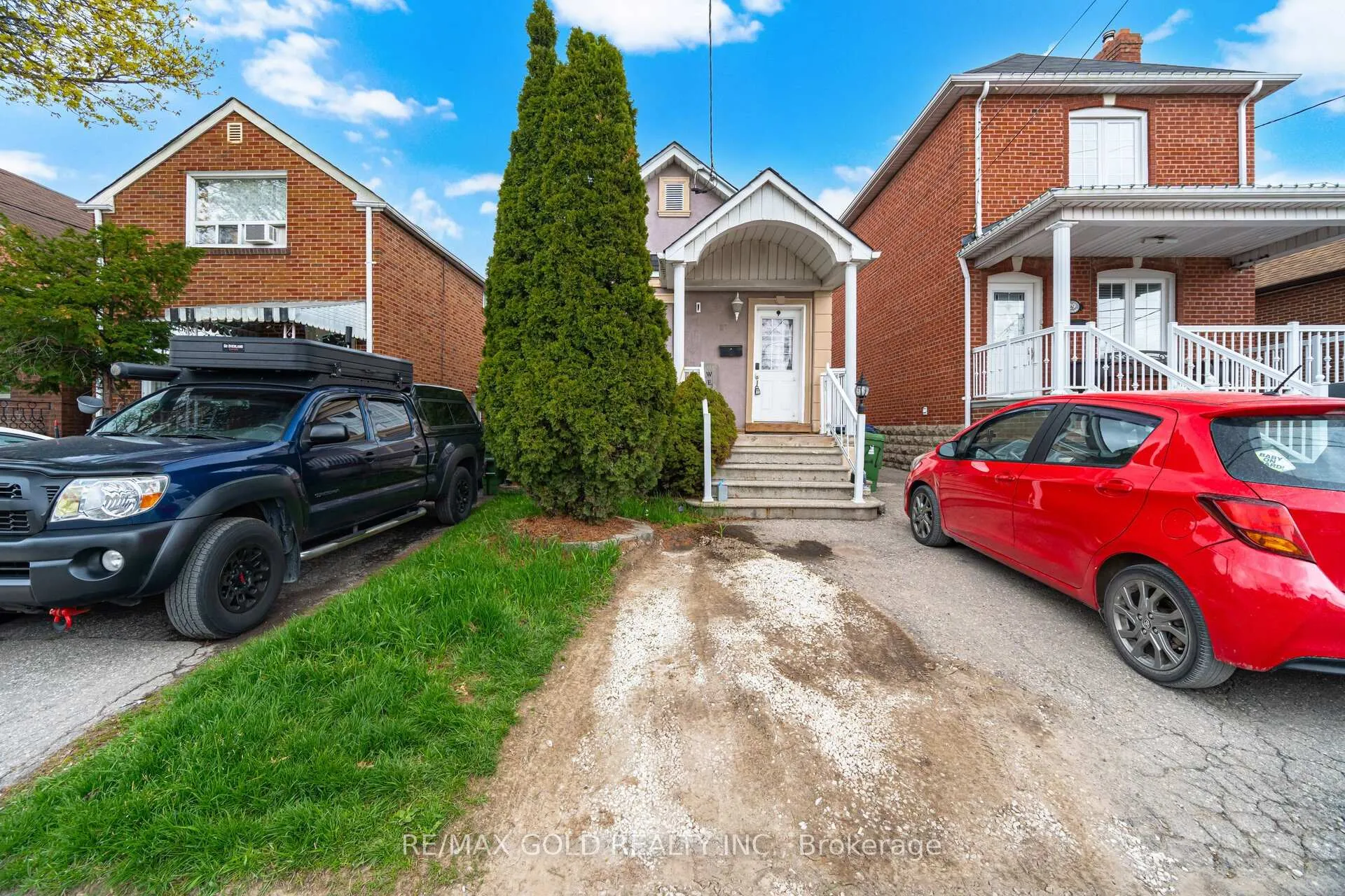 Photo 2 of 27 Aileen Avenue, Toronto, Keelesdale-Eglinton West — HOMEH