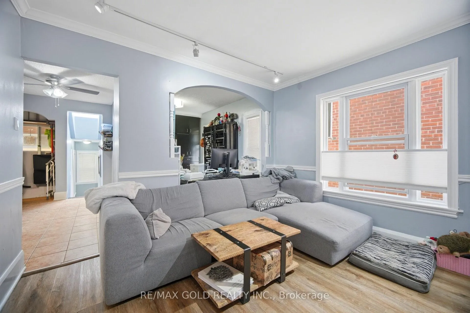 Photo 5 of 27 Aileen Avenue, Toronto, Keelesdale-Eglinton West — HOMEH