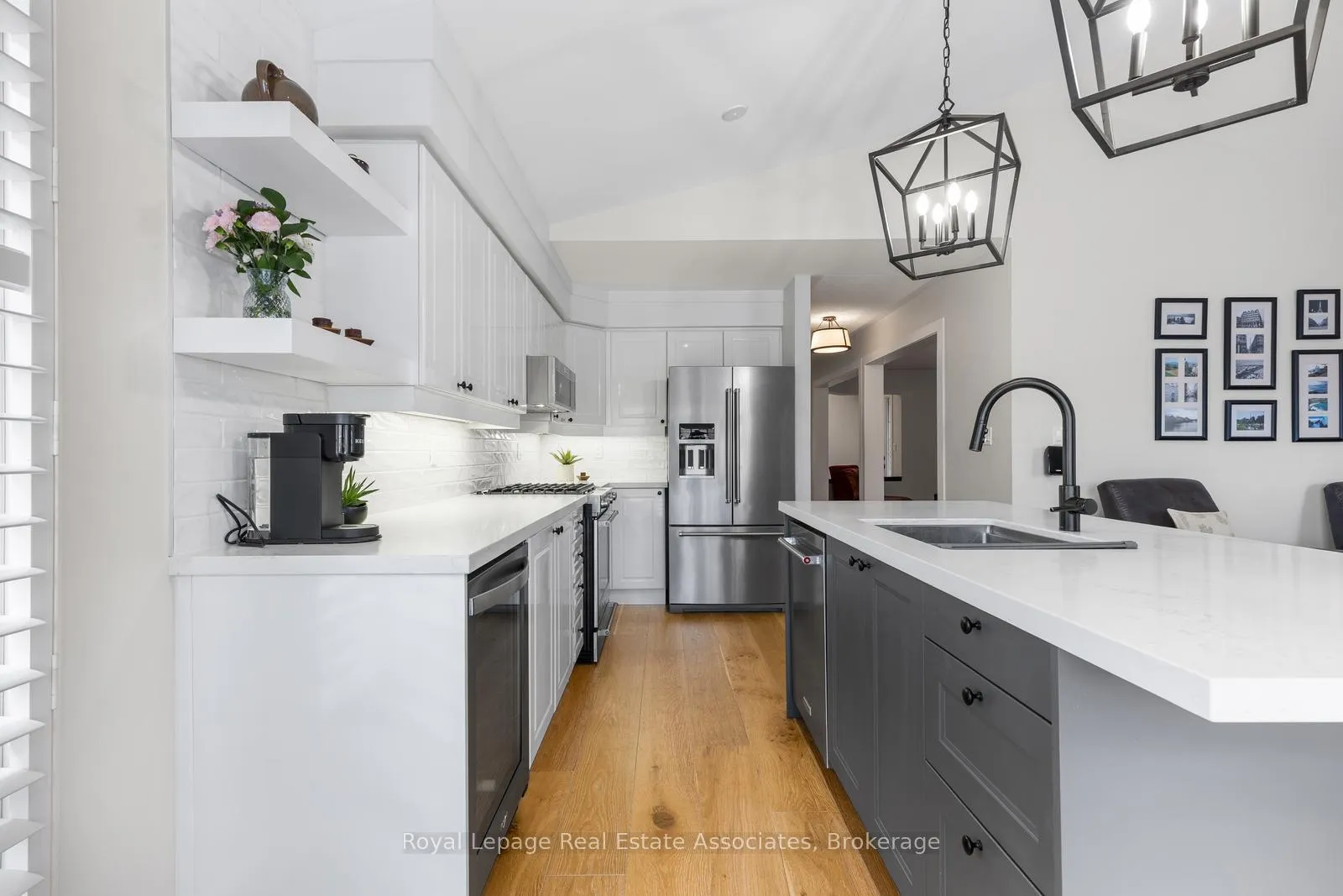Photo 9 of 1818 Bridlington Court, Mississauga, Meadowvale Village — HOMEH