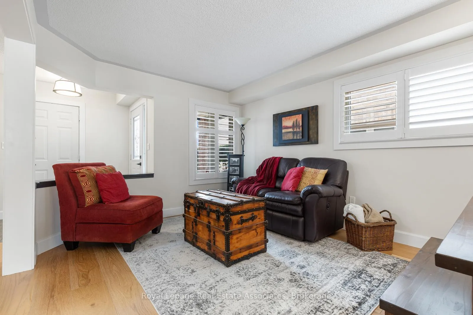 Photo 16 of 1818 Bridlington Court, Mississauga, Meadowvale Village — HOMEH