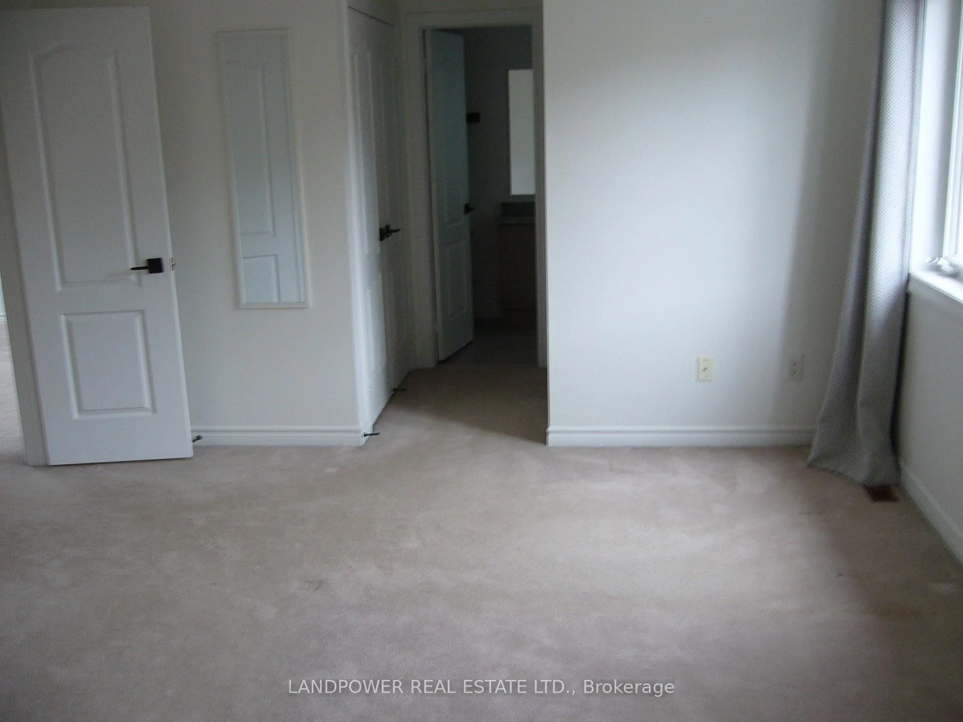 Photo 9 of 24 Hammersly Boulevard, Markham, Wismer — HOMEH