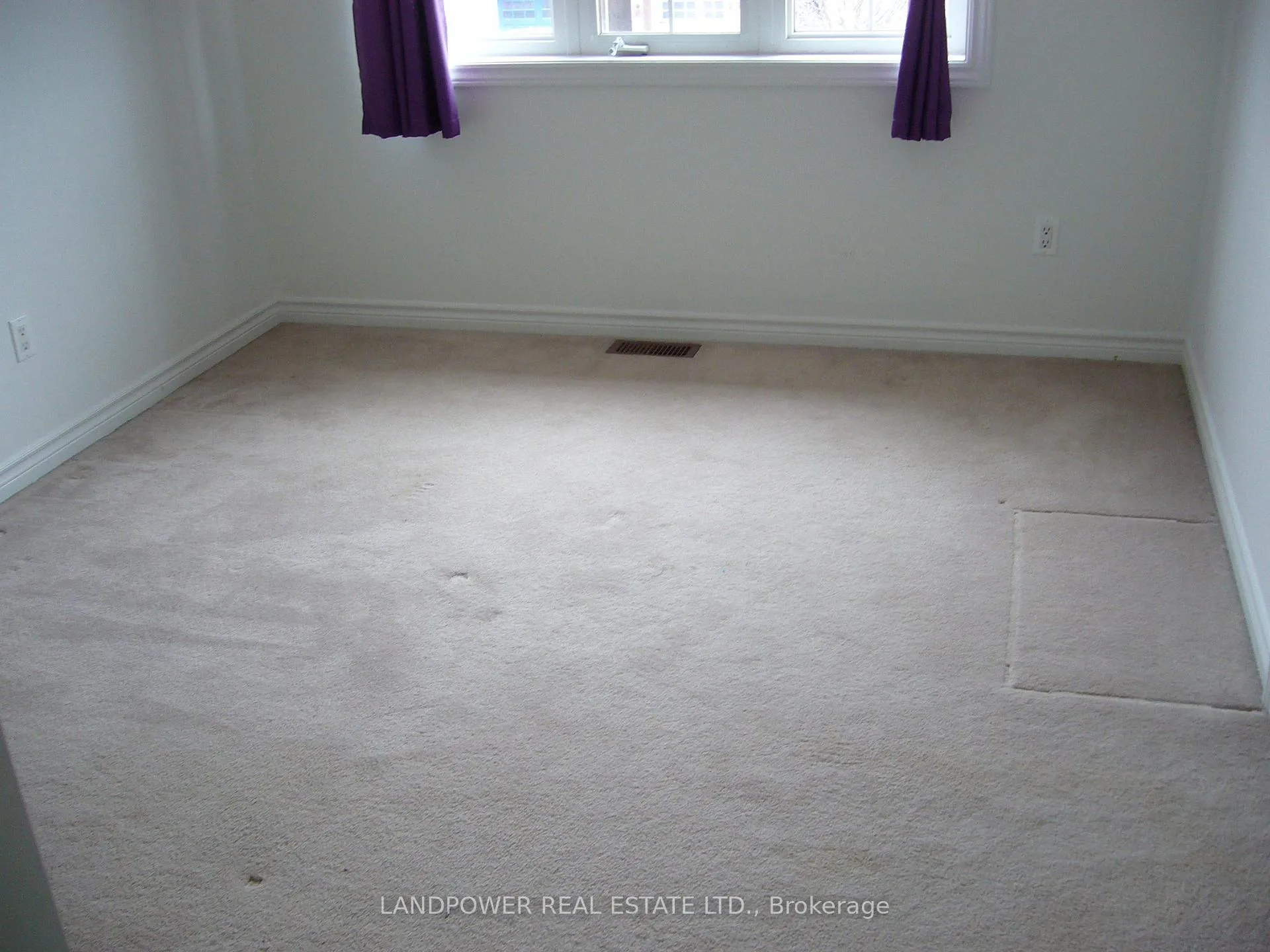 Photo 14 of 24 Hammersly Boulevard, Markham, Wismer — HOMEH