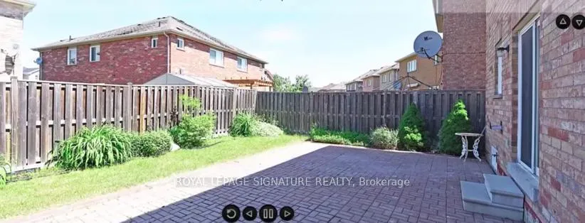 Photo 5 of Unit Upper, 58 Sewells Lane, Brampton, Fletcher's Meadow — HOMEH