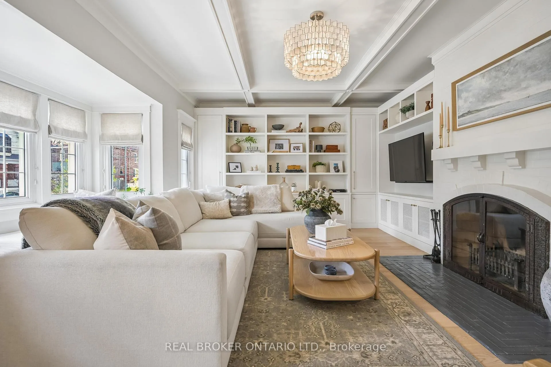 Photo 5 of 39 Bowmore Road, Toronto, Woodbine Corridor — HOMEH