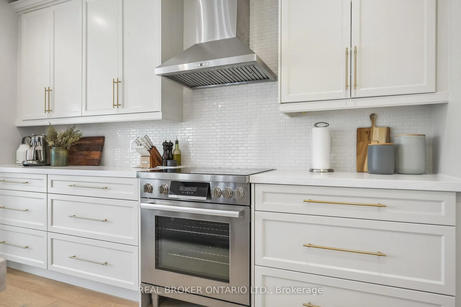 Photo 9 of 39 Bowmore Road, Toronto, Woodbine Corridor — HOMEH