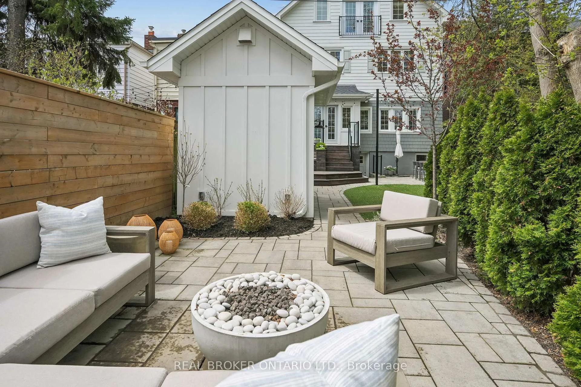 Photo 42 of 39 Bowmore Road, Toronto, Woodbine Corridor — HOMEH