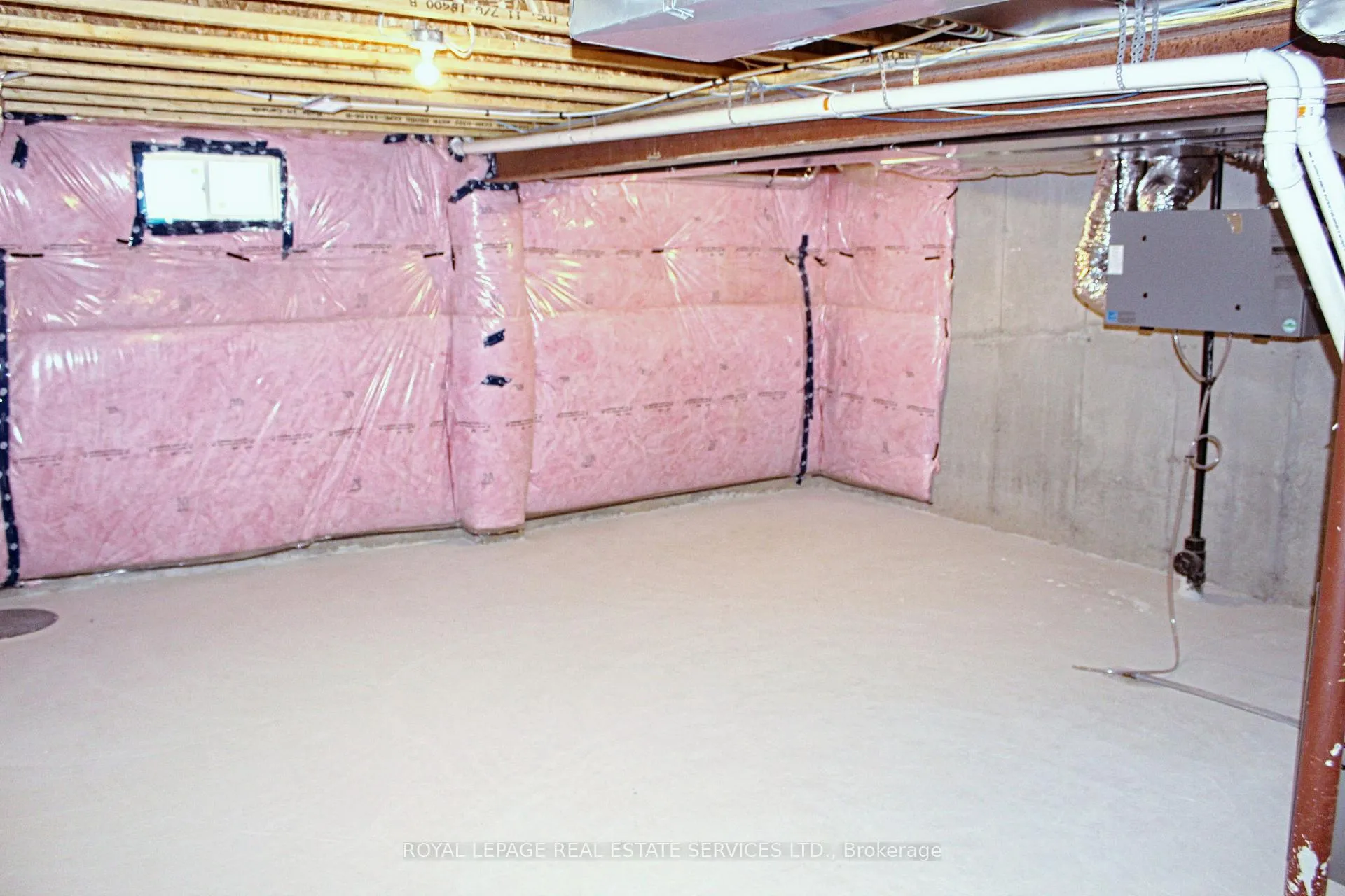 Photo 28 of 24 Copeman Avenue, Brantford — HOMEH