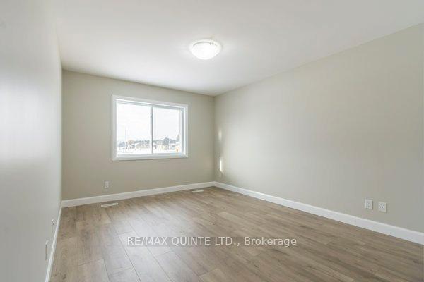 Photo 9 of 115 Aldersgate Drive, Belleville, Belleville Ward — HOMEH