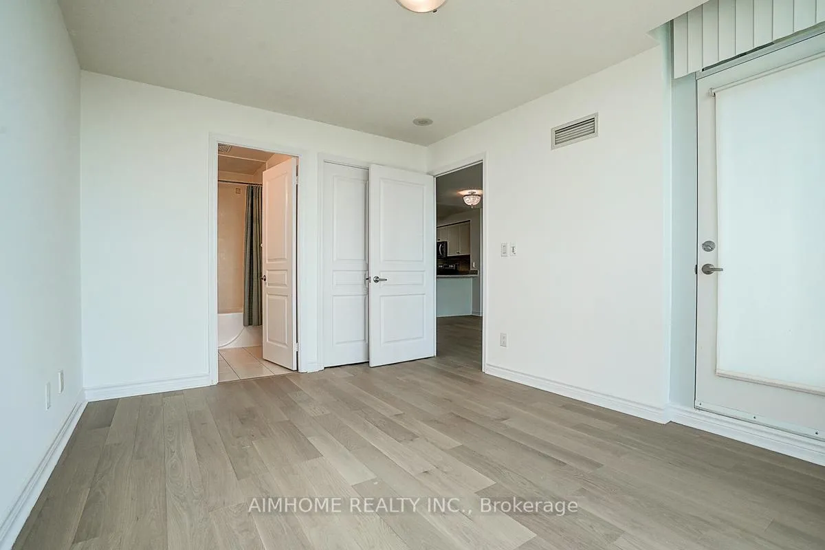 Photo 12 of Unit 2106, 503 Beecroft Road, North York, Willowdale West — HOMEH