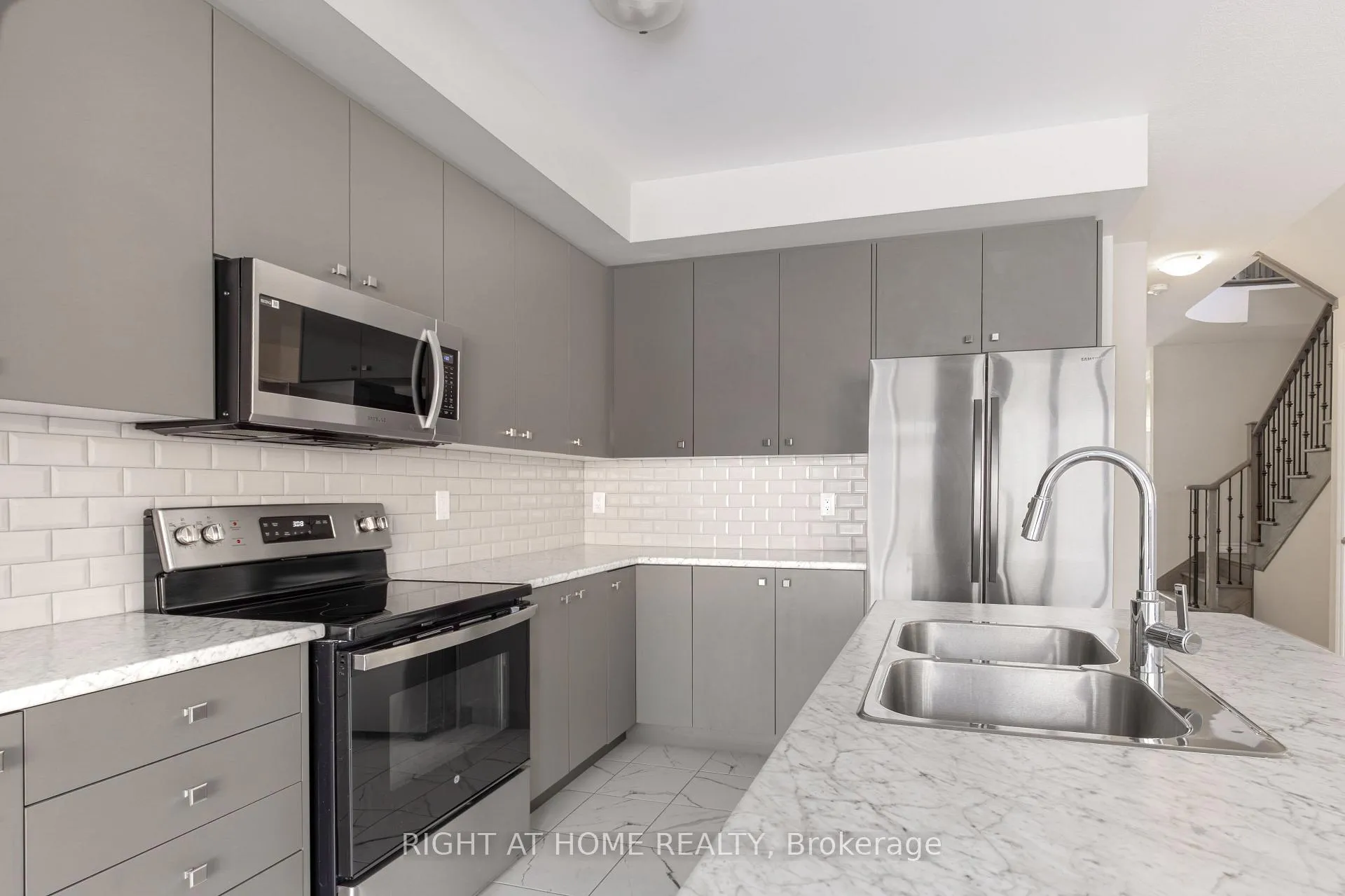 Photo 19 of 60 Concord Drive, Thorold, Rolling Meadows — HOMEH