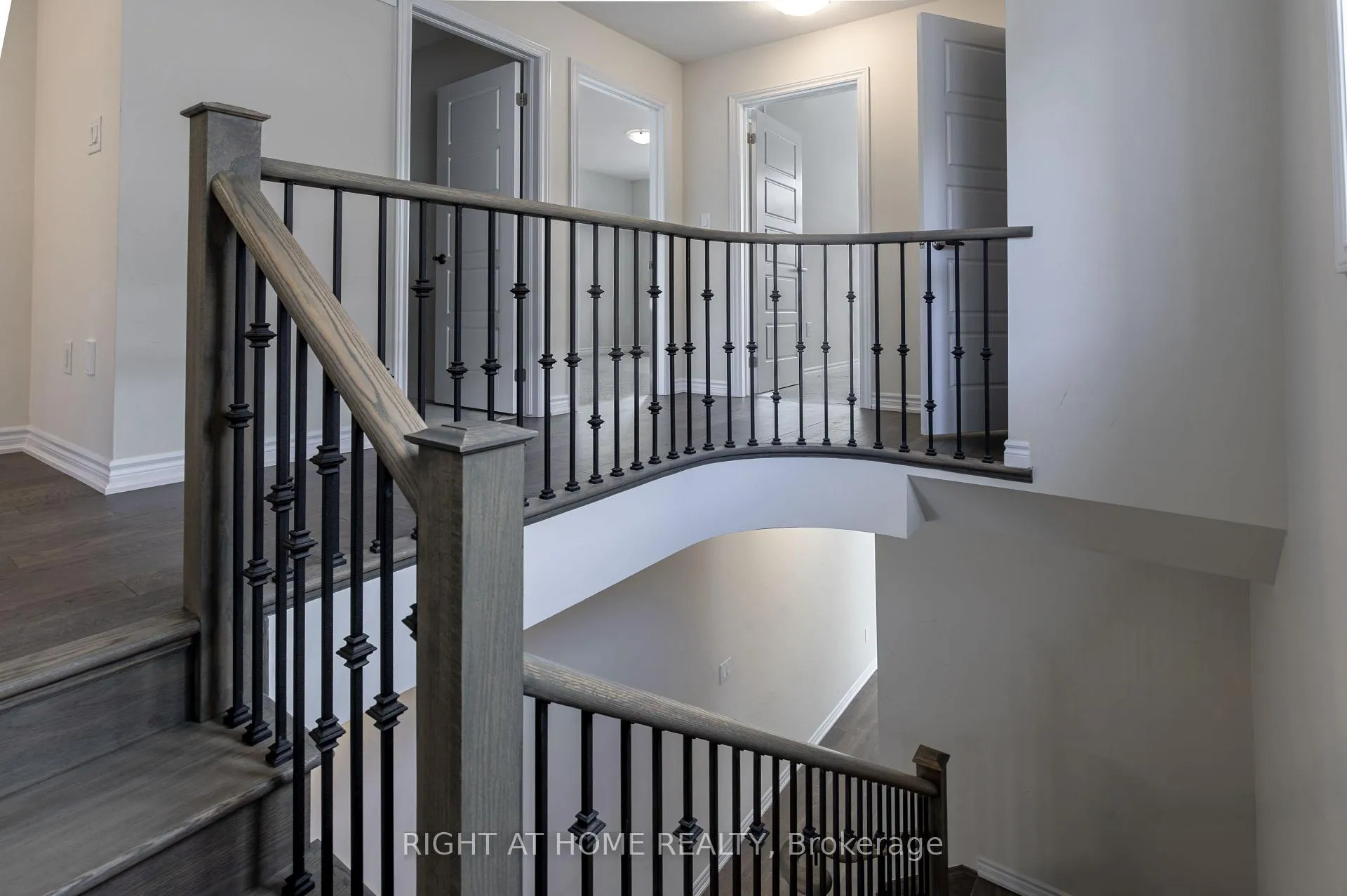Photo 23 of 60 Concord Drive, Thorold, Rolling Meadows — HOMEH