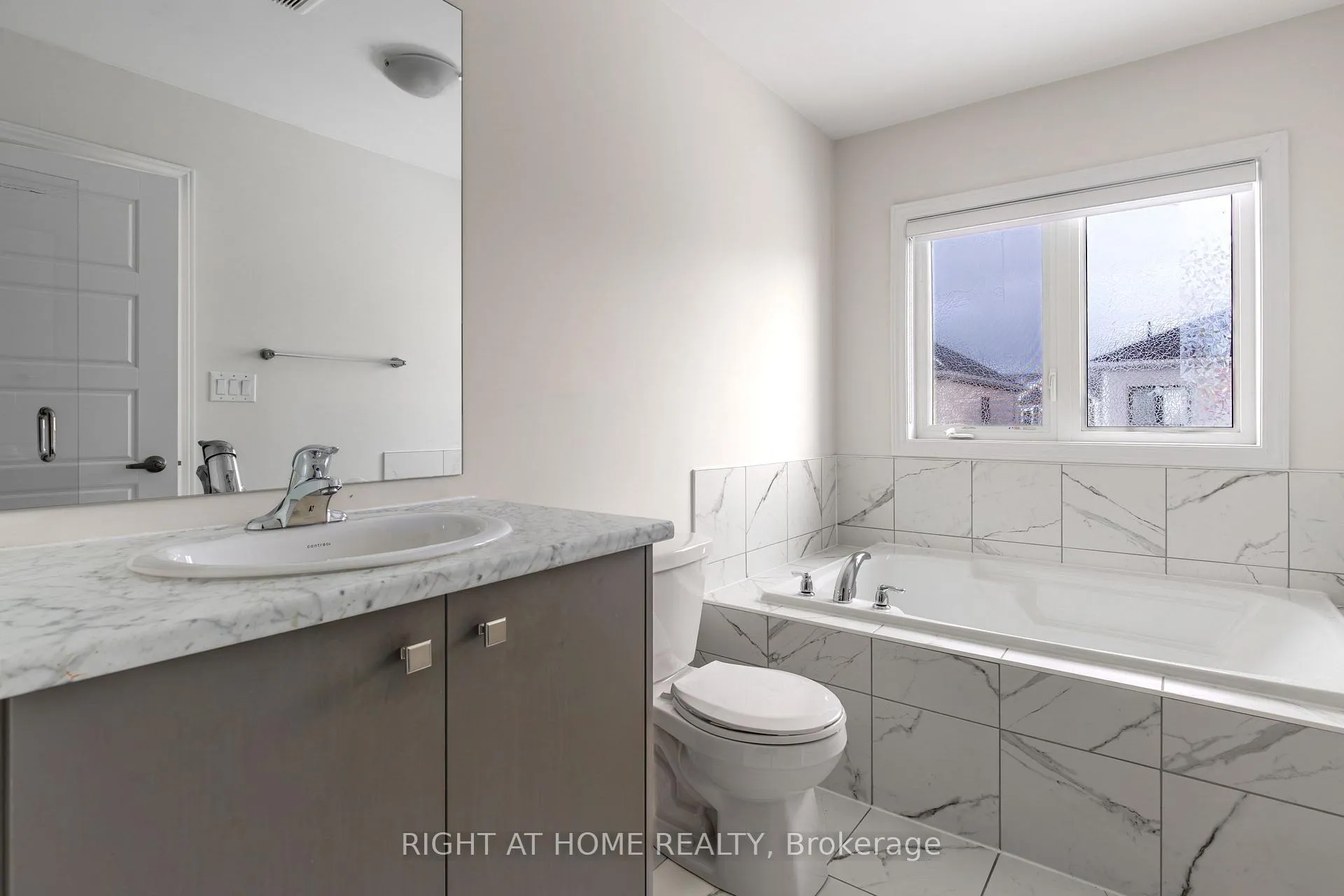 Photo 28 of 60 Concord Drive, Thorold, Rolling Meadows — HOMEH