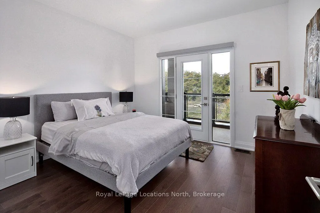 Photo 10 of Unit 6, 11 Bay Street E, Blue Mountains — HOMEH