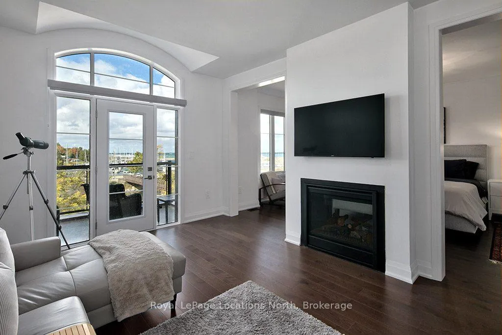 Photo 13 of Unit 6, 11 Bay Street E, Blue Mountains — HOMEH