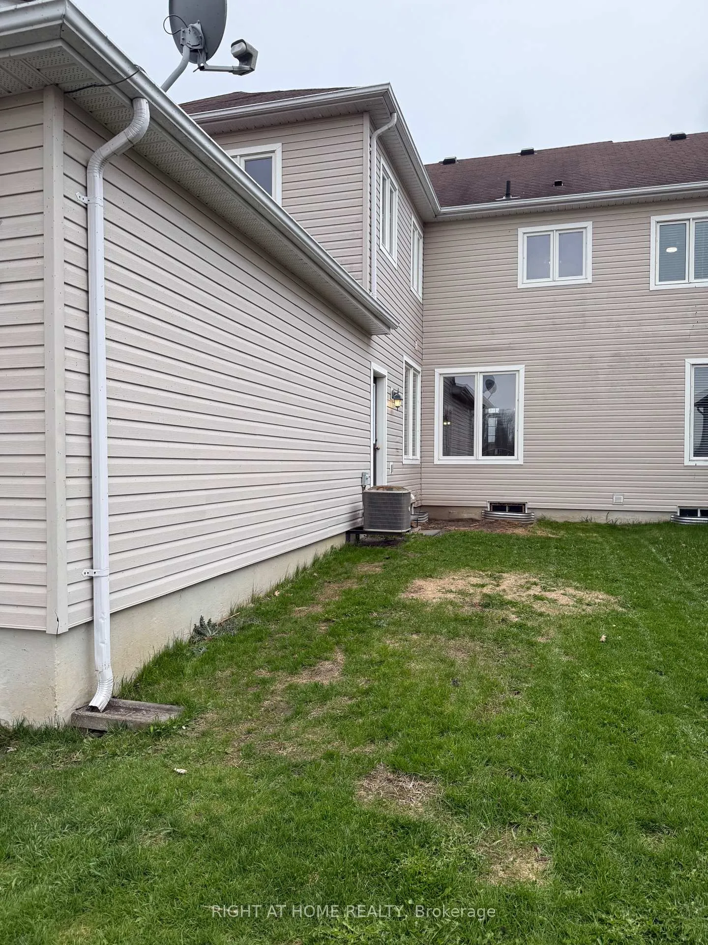 Photo 29 of 780 Carlisle Street, Cobourg — HOMEH