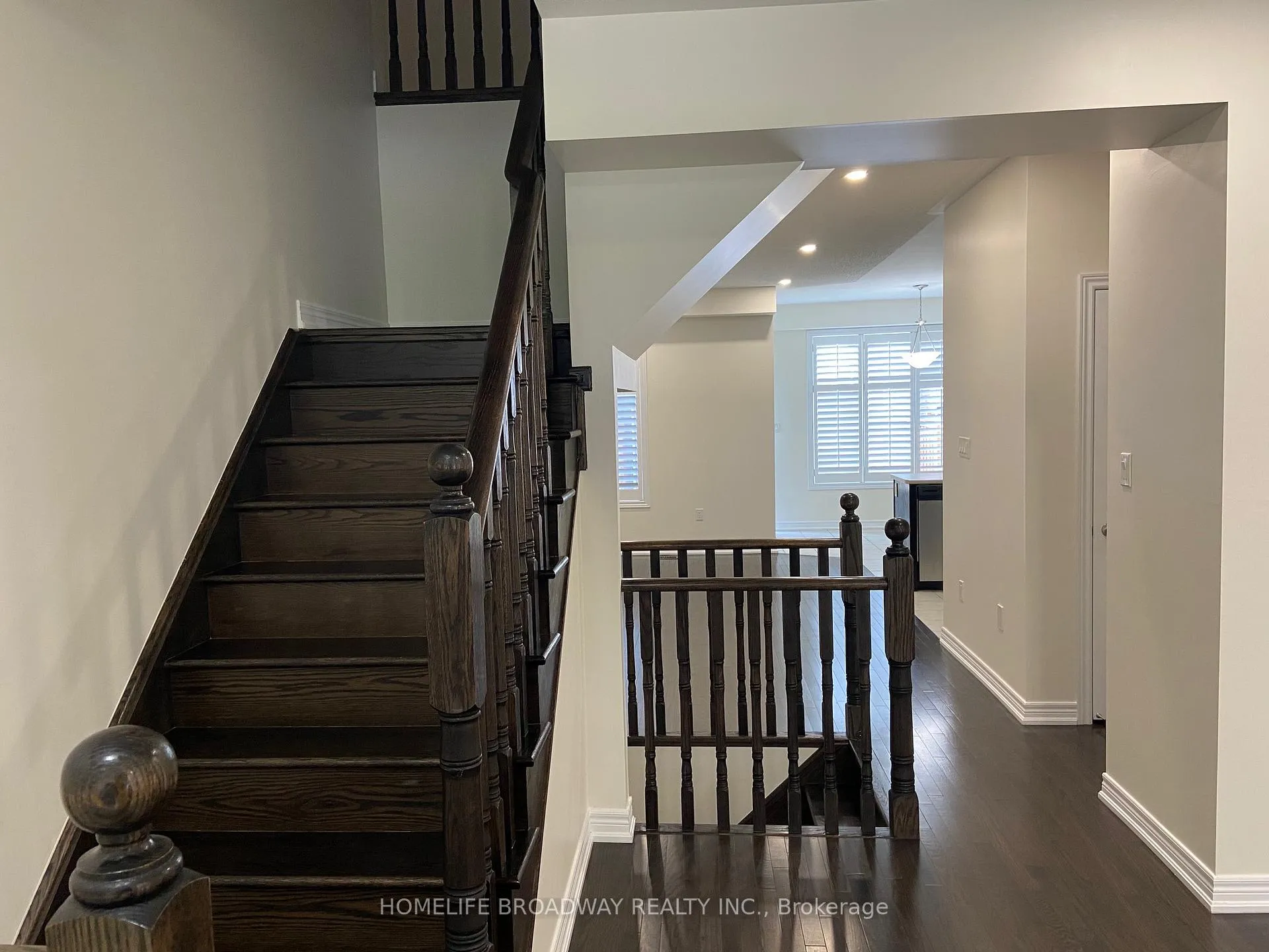 Photo 10 of 878 Castlemore Avenue, Markham, Wismer — HOMEH