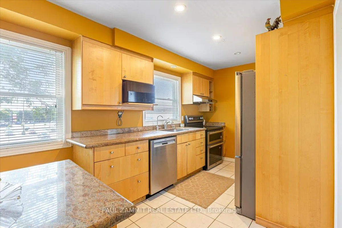 Photo 8 of 61 Nottinghill Road, Markham, German Mills — HOMEH
