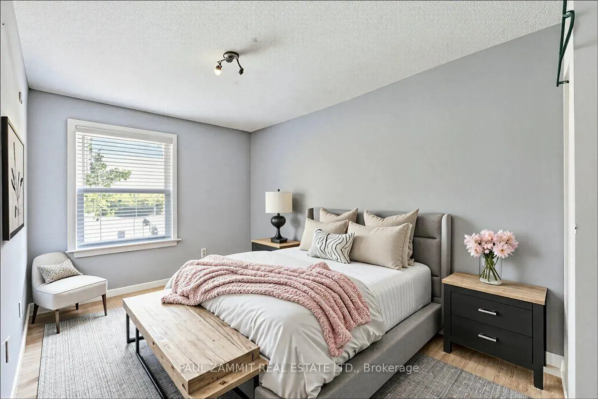 Photo 14 of 61 Nottinghill Road, Markham, German Mills — HOMEH