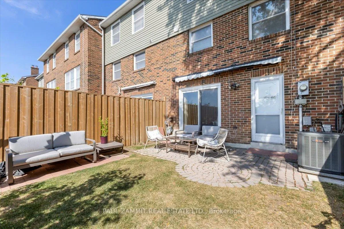 Photo 24 of 61 Nottinghill Road, Markham, German Mills — HOMEH
