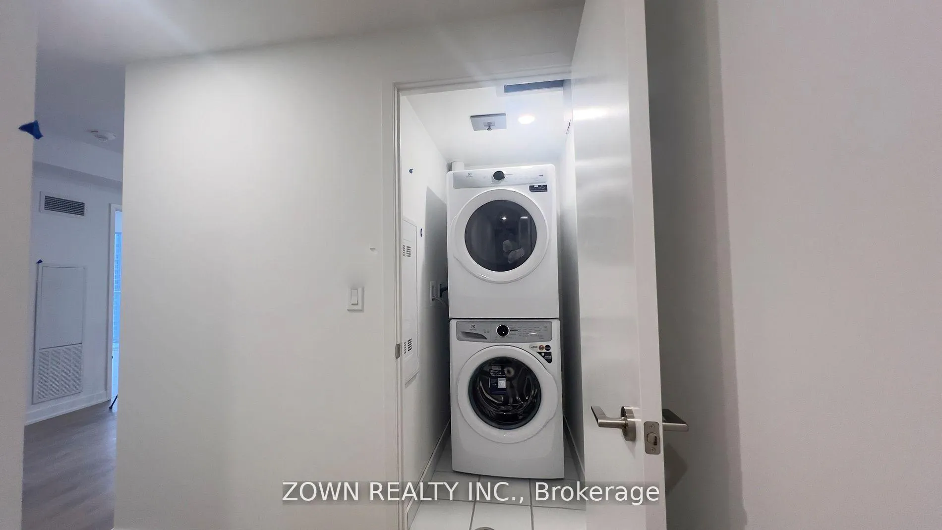 Photo 7 of Unit 2522, 2031 Kennedy Road, Scarborough, Agincourt South-Malvern West — HOMEH