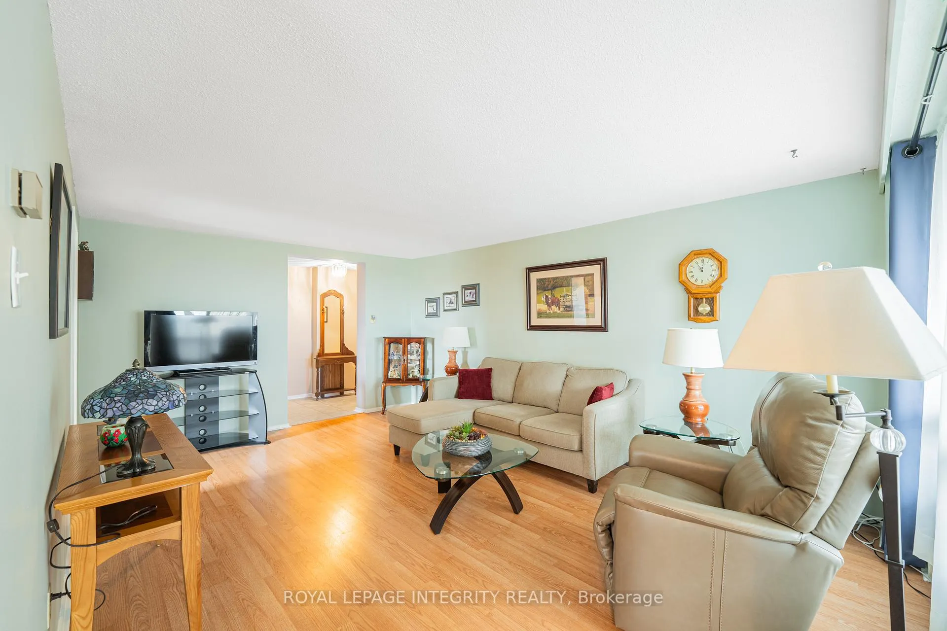 Photo 10 of Unit 806, 1356 Meadowlands Drive E, Ottawa, Borden Farm/Stewart Farm/Carleton Heights/Parkwood Hills — HOMEH