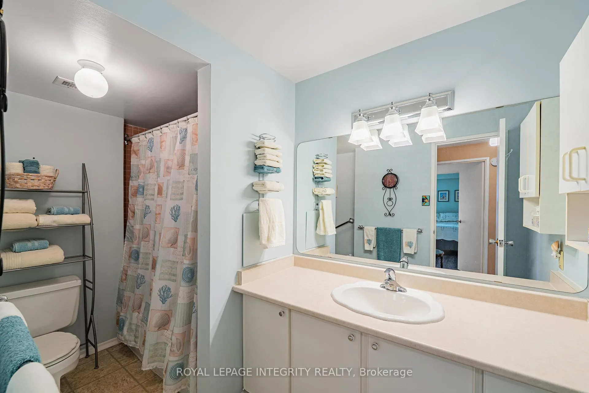Photo 24 of Unit 806, 1356 Meadowlands Drive E, Ottawa, Borden Farm/Stewart Farm/Carleton Heights/Parkwood Hills — HOMEH