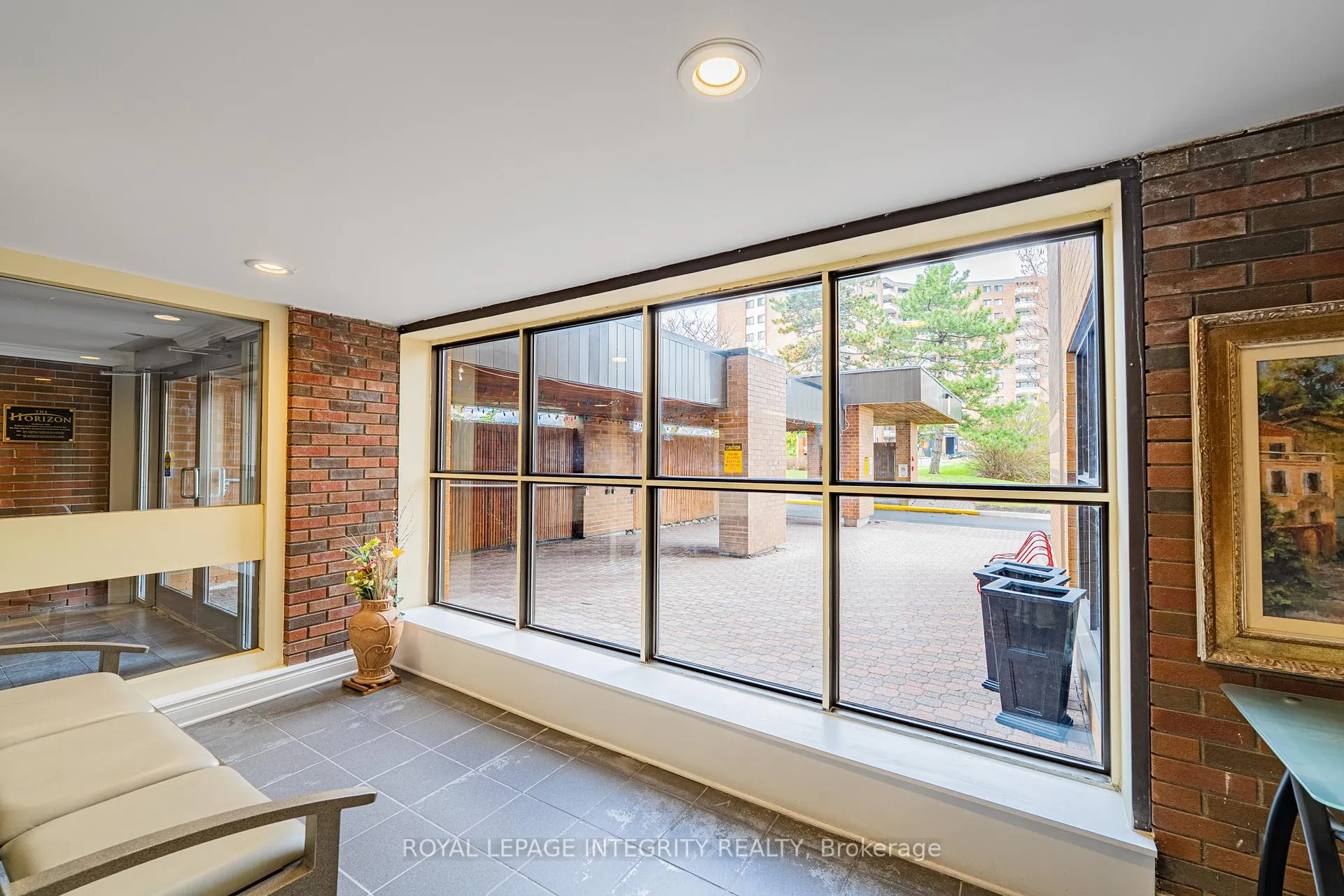 Photo 29 of Unit 806, 1356 Meadowlands Drive E, Ottawa, Borden Farm/Stewart Farm/Carleton Heights/Parkwood Hills — HOMEH