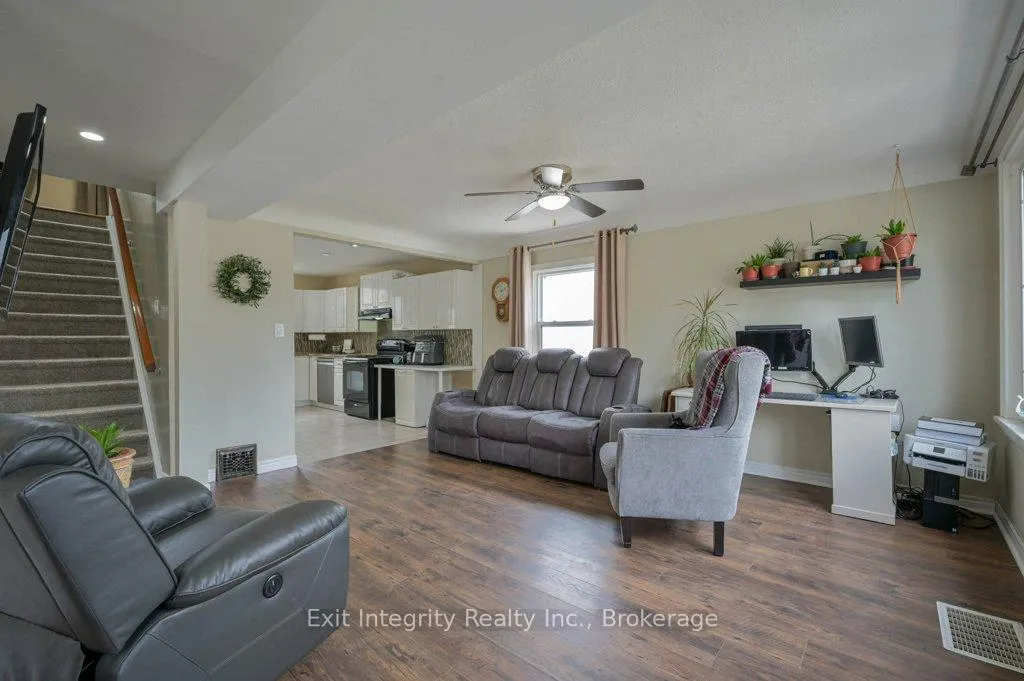 Photo 9 of 98 Morton Avenue W, Brant, Brantford Twp — HOMEH
