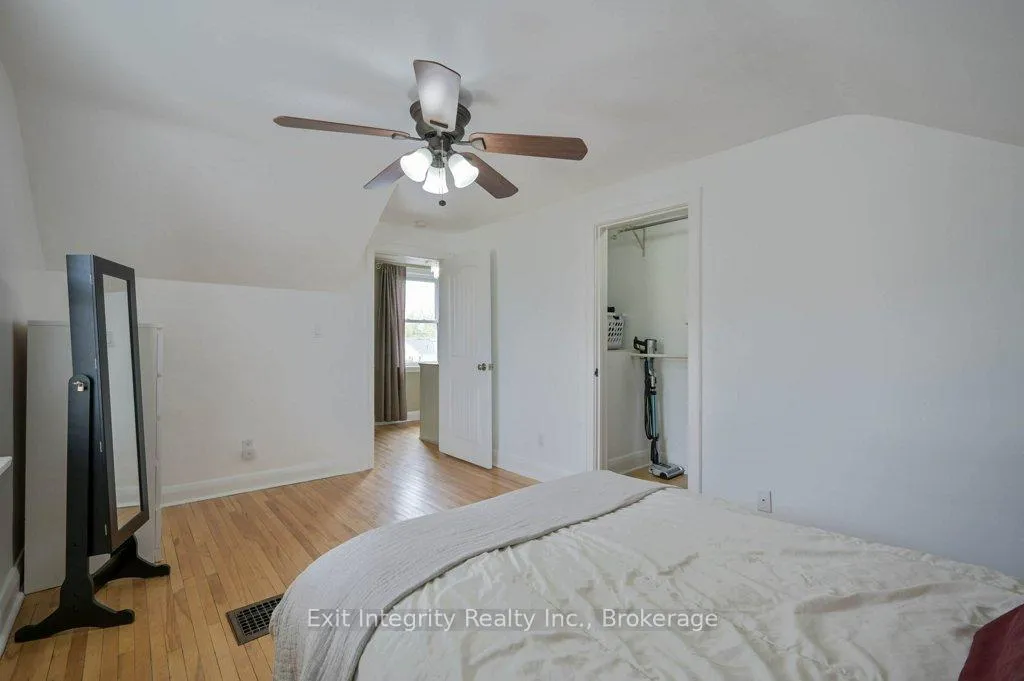 Photo 20 of 98 Morton Avenue W, Brant, Brantford Twp — HOMEH
